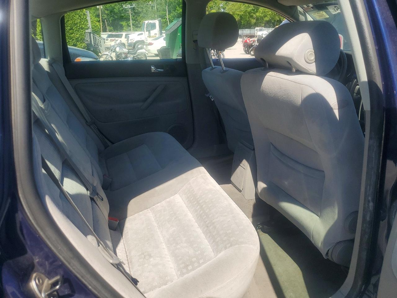 2003 Volkswagen Passat Gl Синий vin: WVWMD63B53P298224