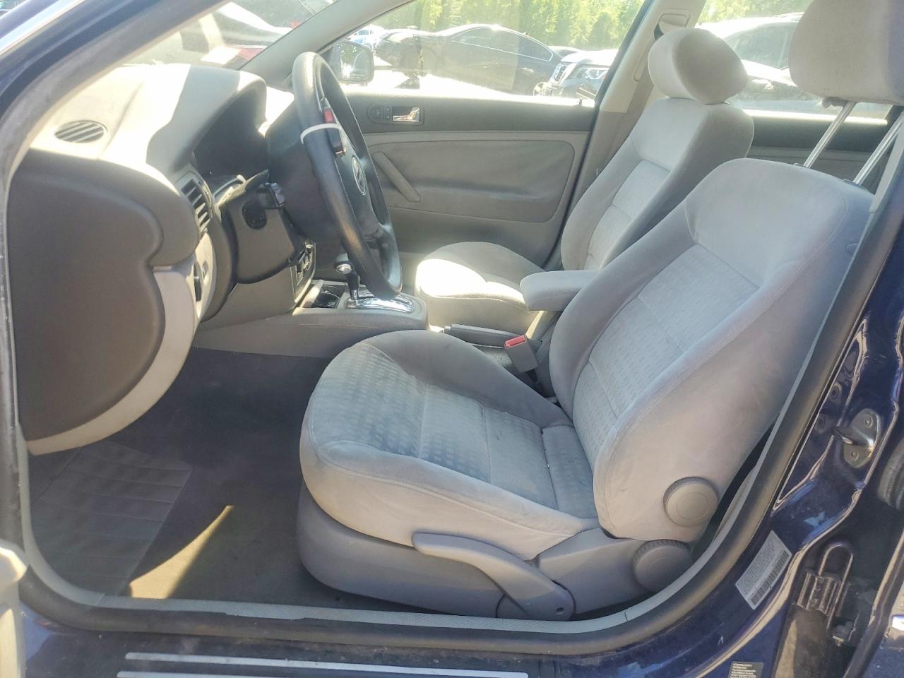 2003 Volkswagen Passat Gl Синий vin: WVWMD63B53P298224