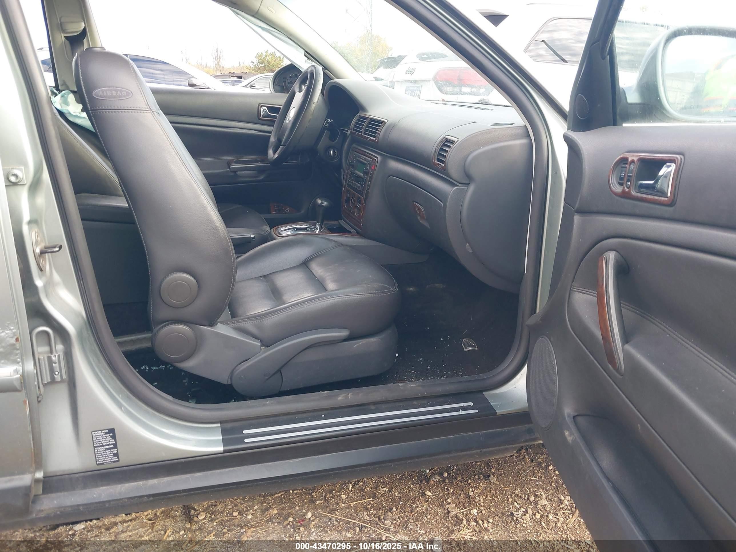 2004 Volkswagen Passat Gl Серебряный vin: WVWMD63B74E183864