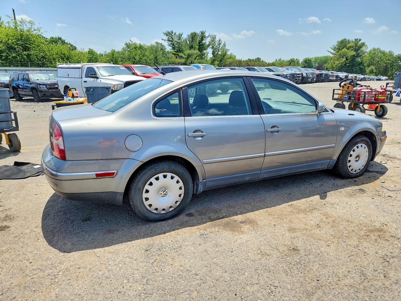 2004 Volkswagen Passat Gl Gray vin: WVWMD63B84P050728