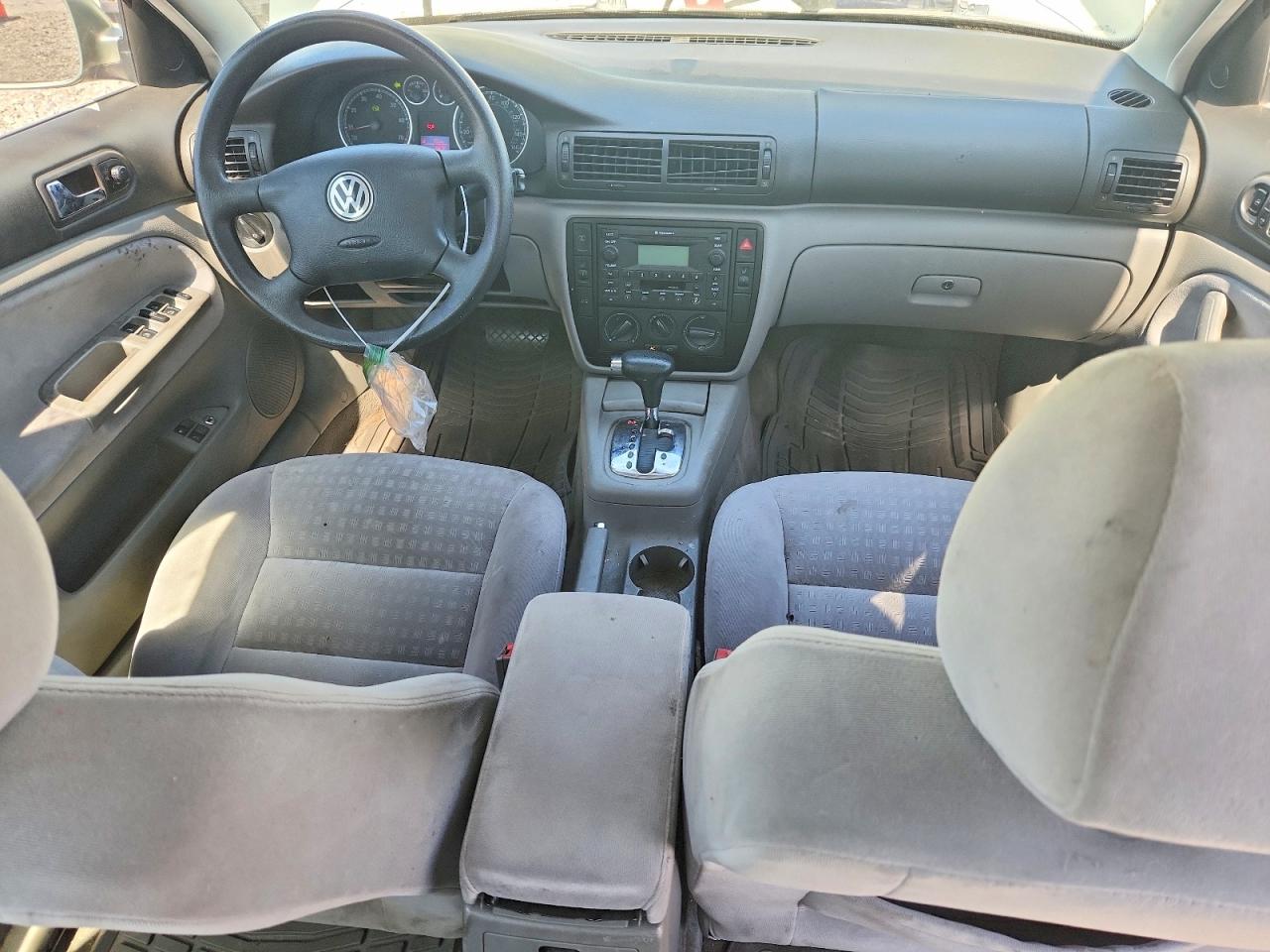 2003 Volkswagen Passat Gl Зеленый vin: WVWMD63BX3P260472