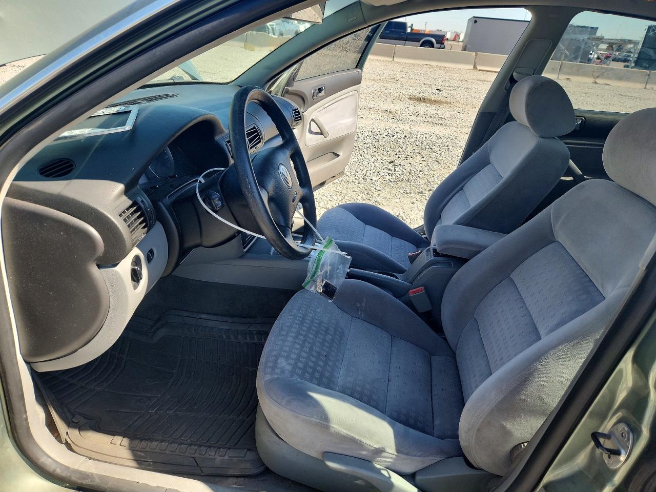 2003 Volkswagen Passat Gl Зеленый vin: WVWMD63BX3P260472