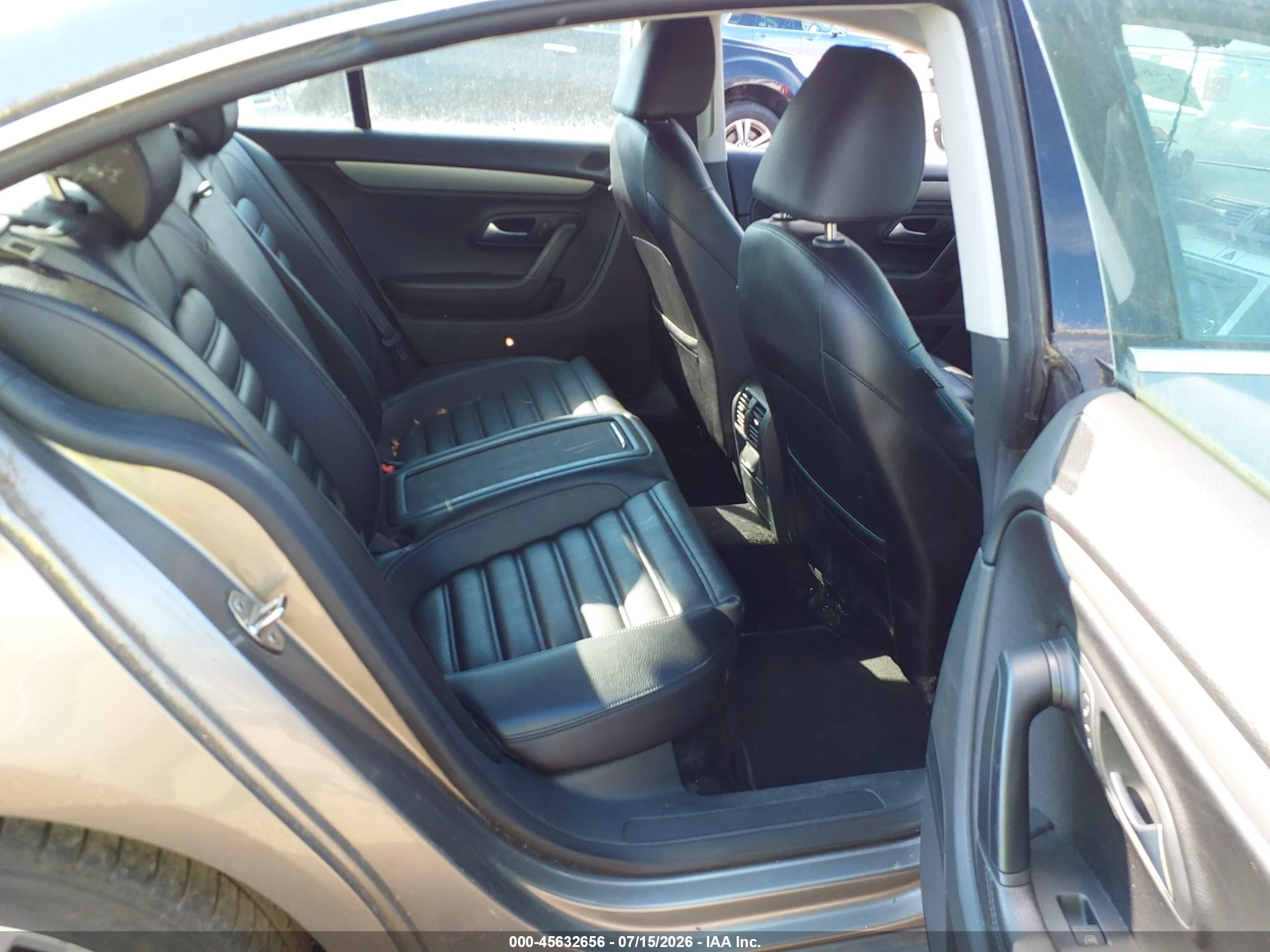 2009 Volkswagen Cc Sport Beige vin: WVWML73C49E531158