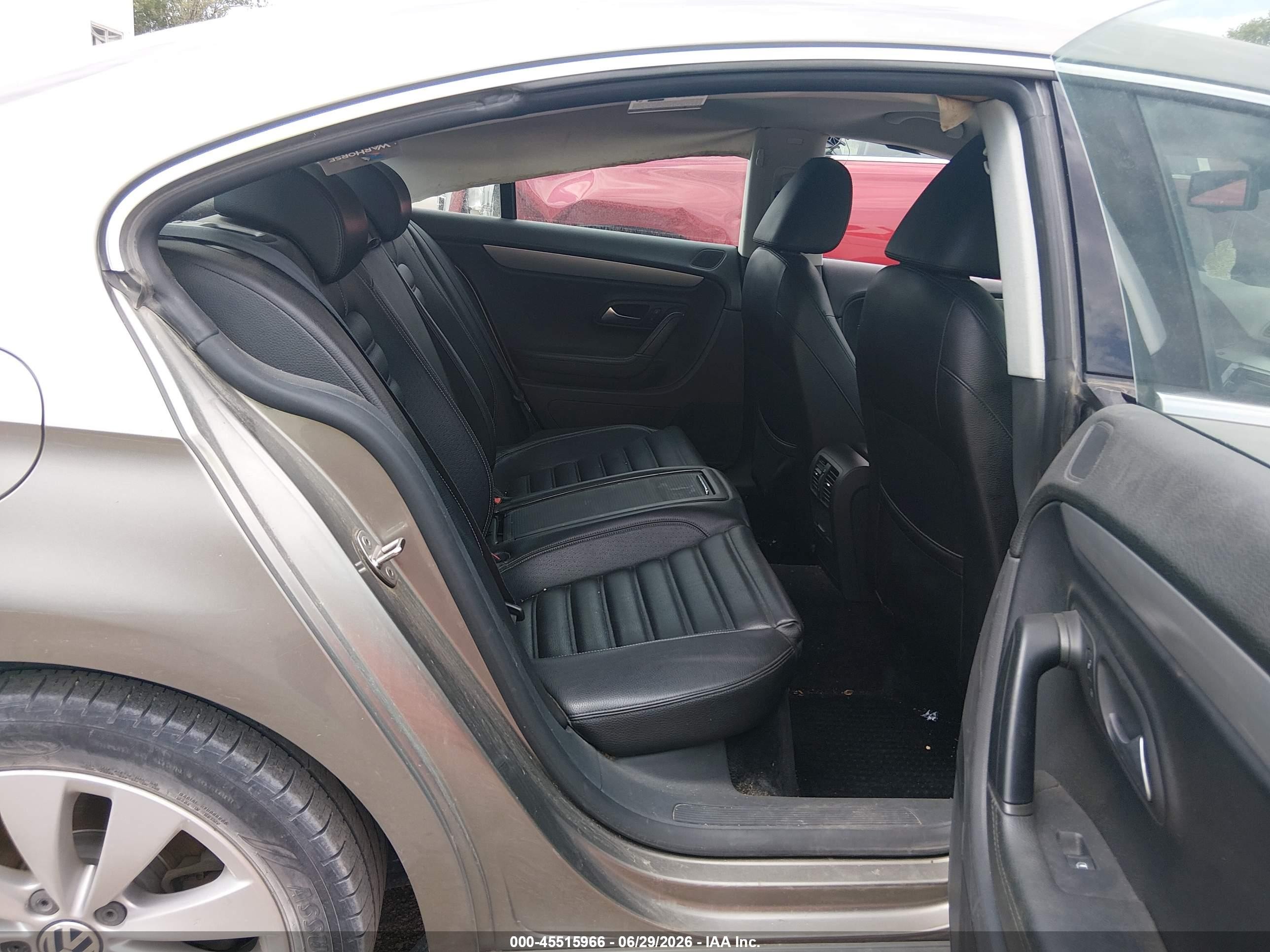 2010 Volkswagen Cc Sport Бежевый vin: WVWML7AN3AE507765