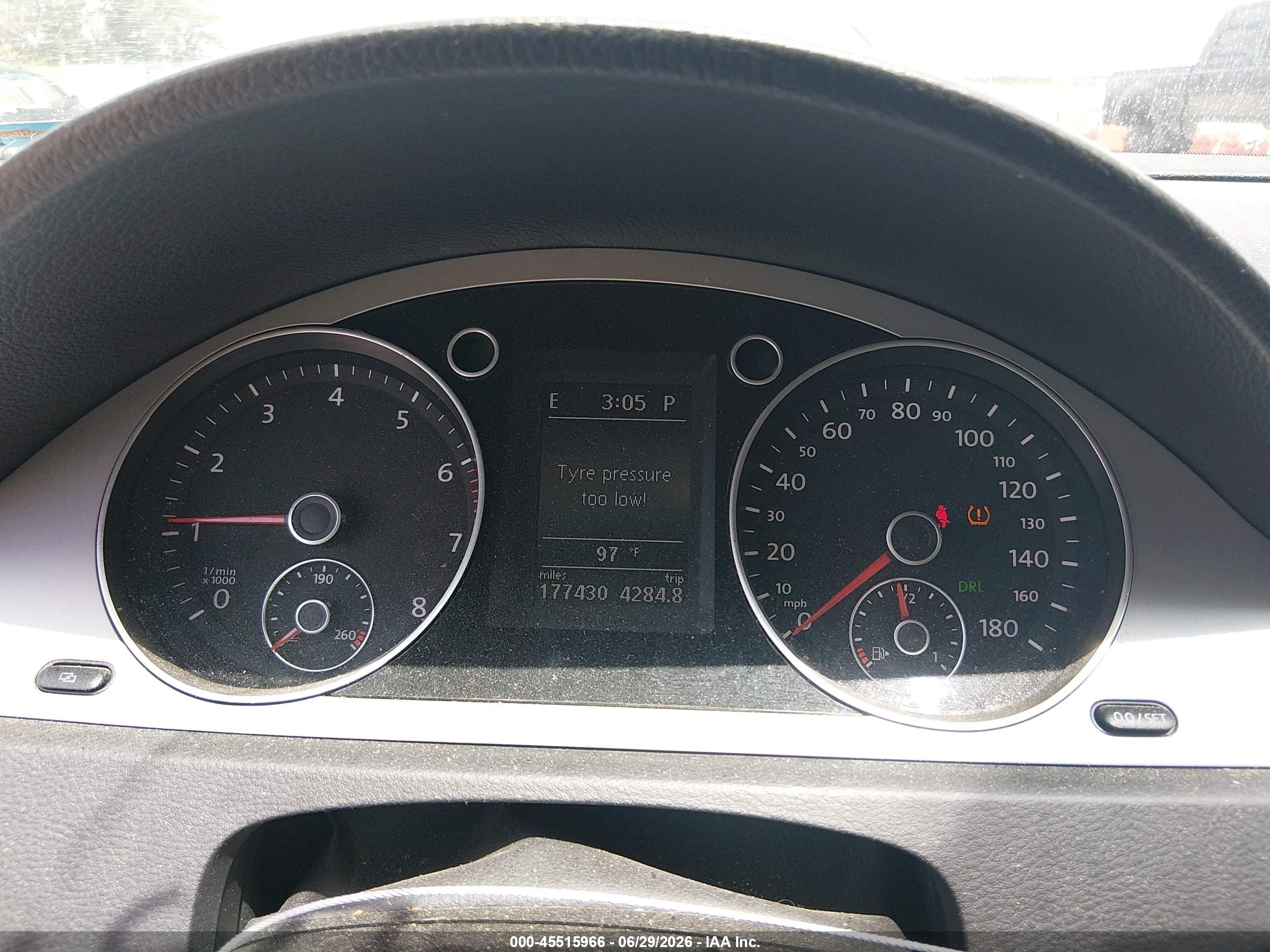 2010 Volkswagen Cc Sport Бежевый vin: WVWML7AN3AE507765