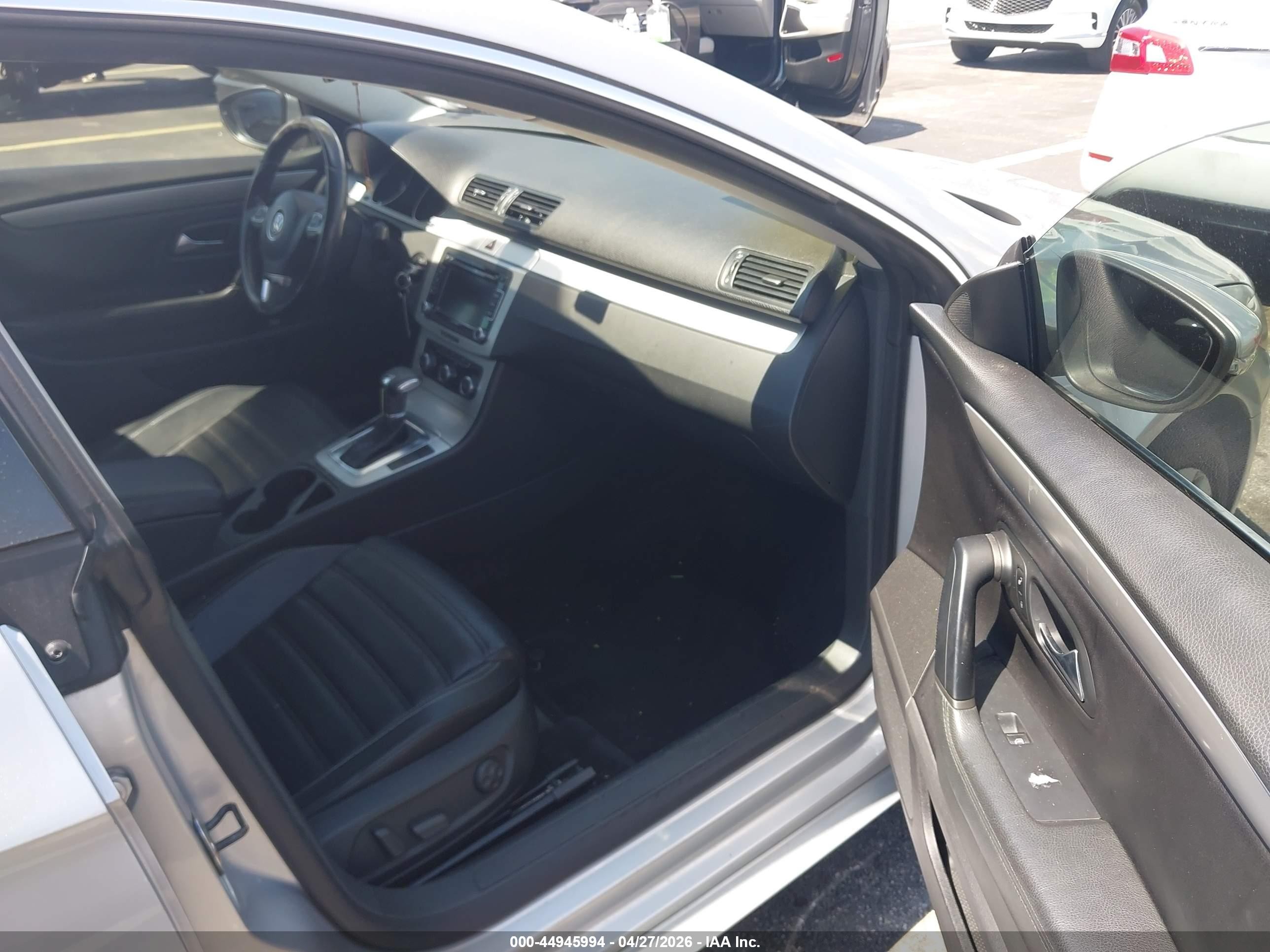 2010 Volkswagen Cc Sport Silver vin: WVWML7AN4AE520055