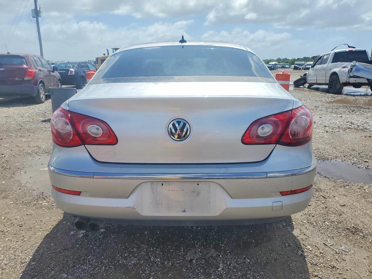 2010 Volkswagen Cc Sport Silver vin: WVWML7AN5AE503765