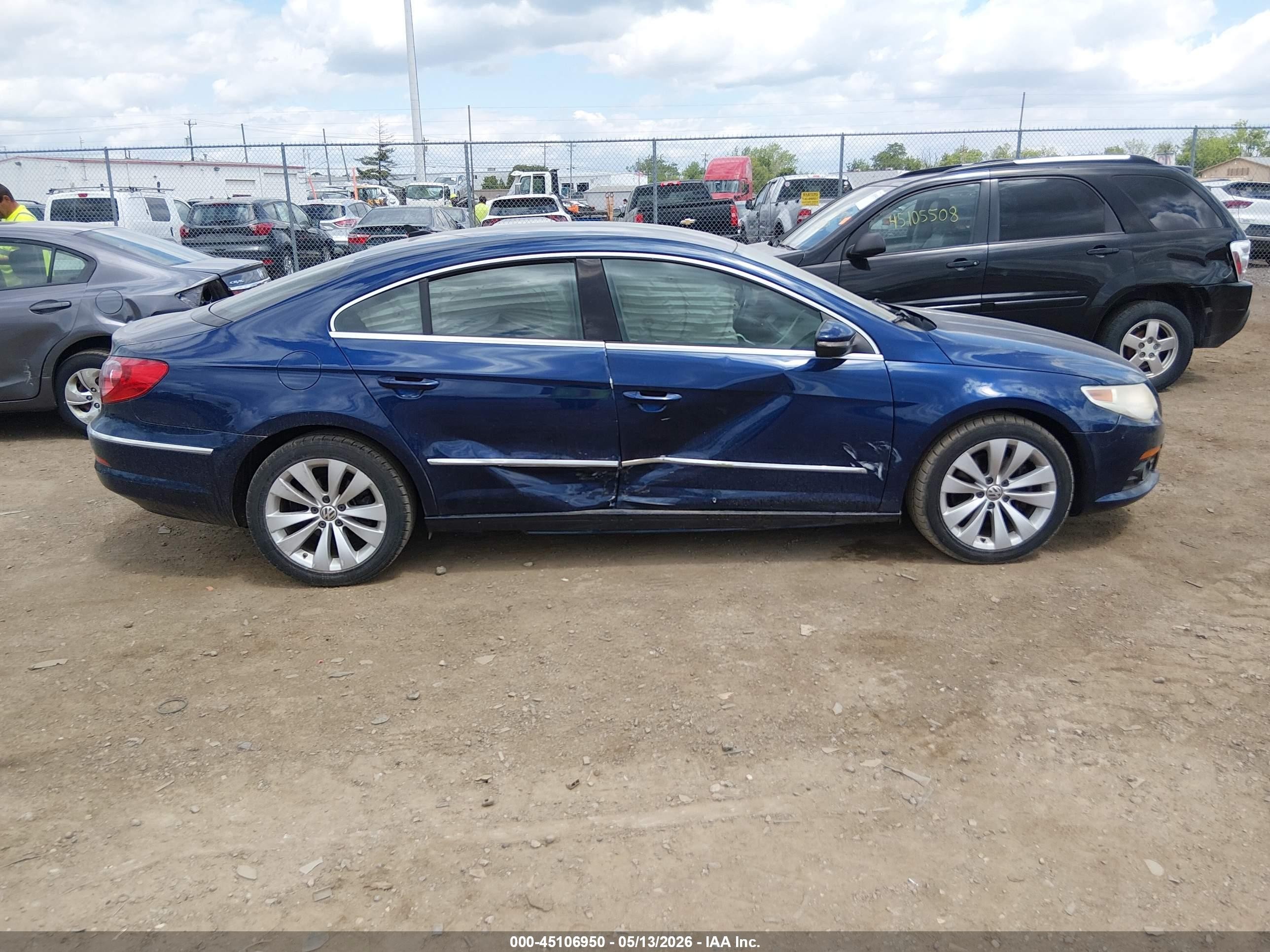 2010 Volkswagen Cc Sport Blue vin: WVWML7AN7AE500544