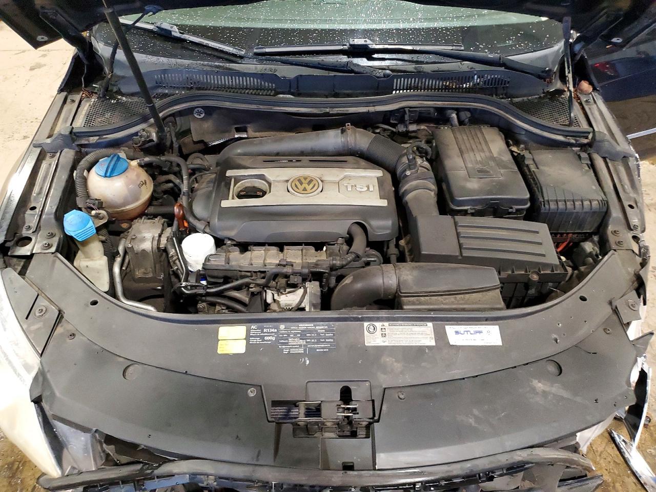 2010 Volkswagen Cc Sport Blue vin: WVWML9AN7AE511619