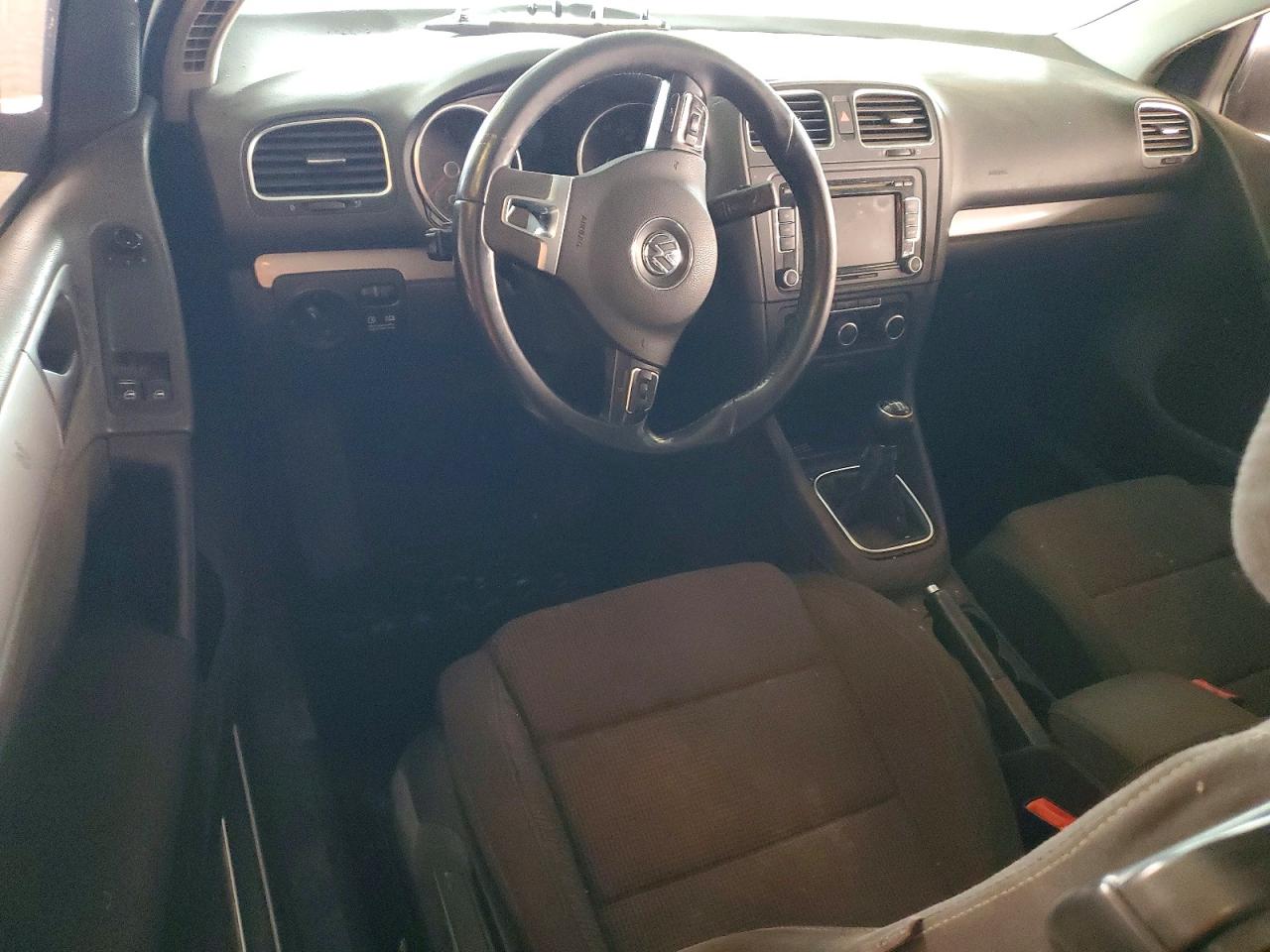 2011 Volkswagen Golf Gray vin: WVWMM7AJ1BW048872
