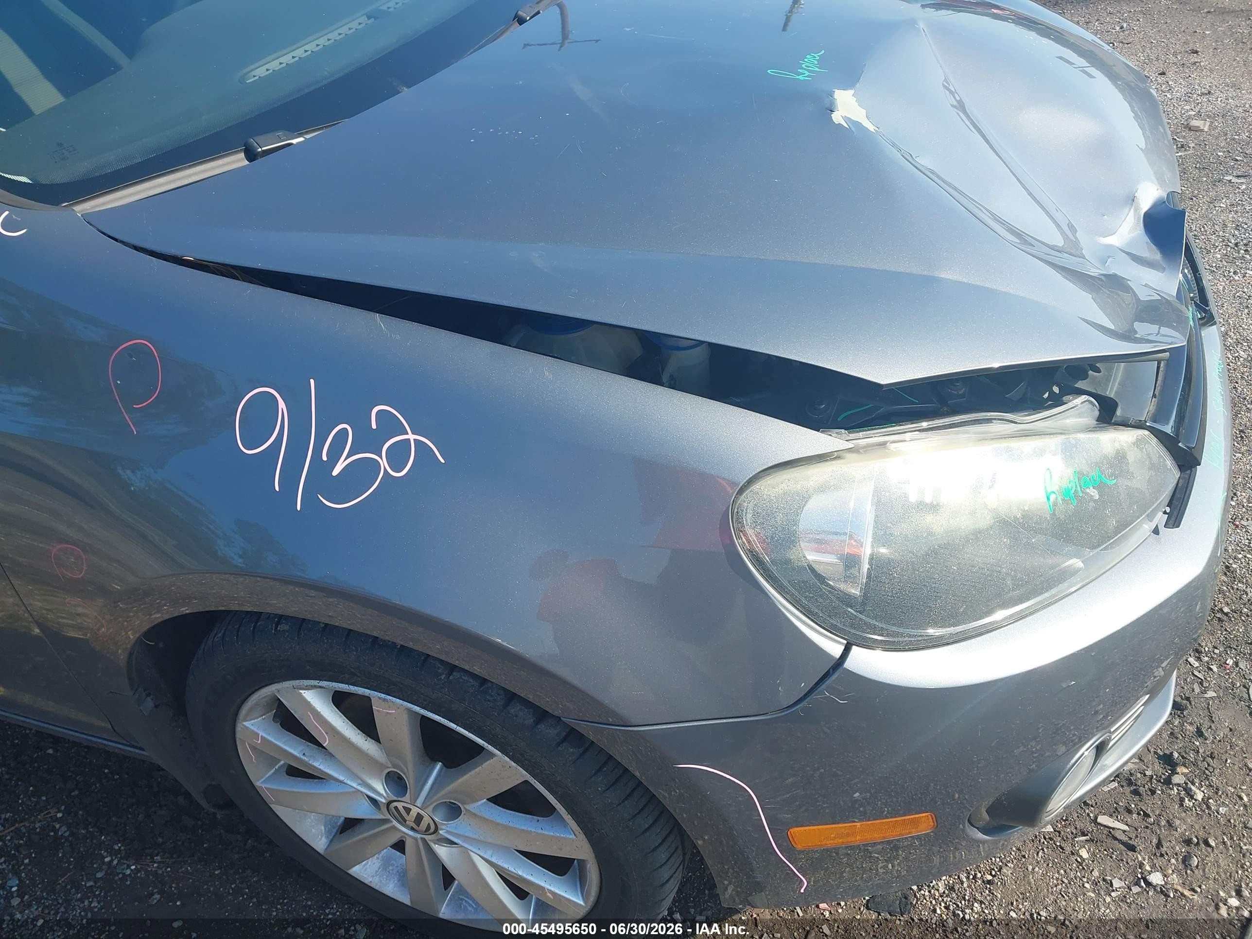 2011 Volkswagen Golf Tdi 2-door Gray vin: WVWMM7AJ1BW324824
