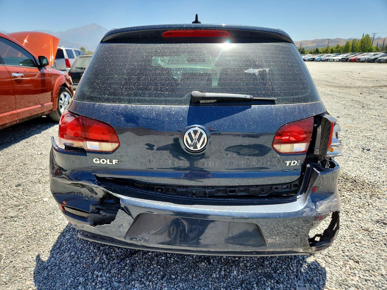 2011 Volkswagen Golf 2d Tdi Синий vin: WVWMM7AJ4BW117523