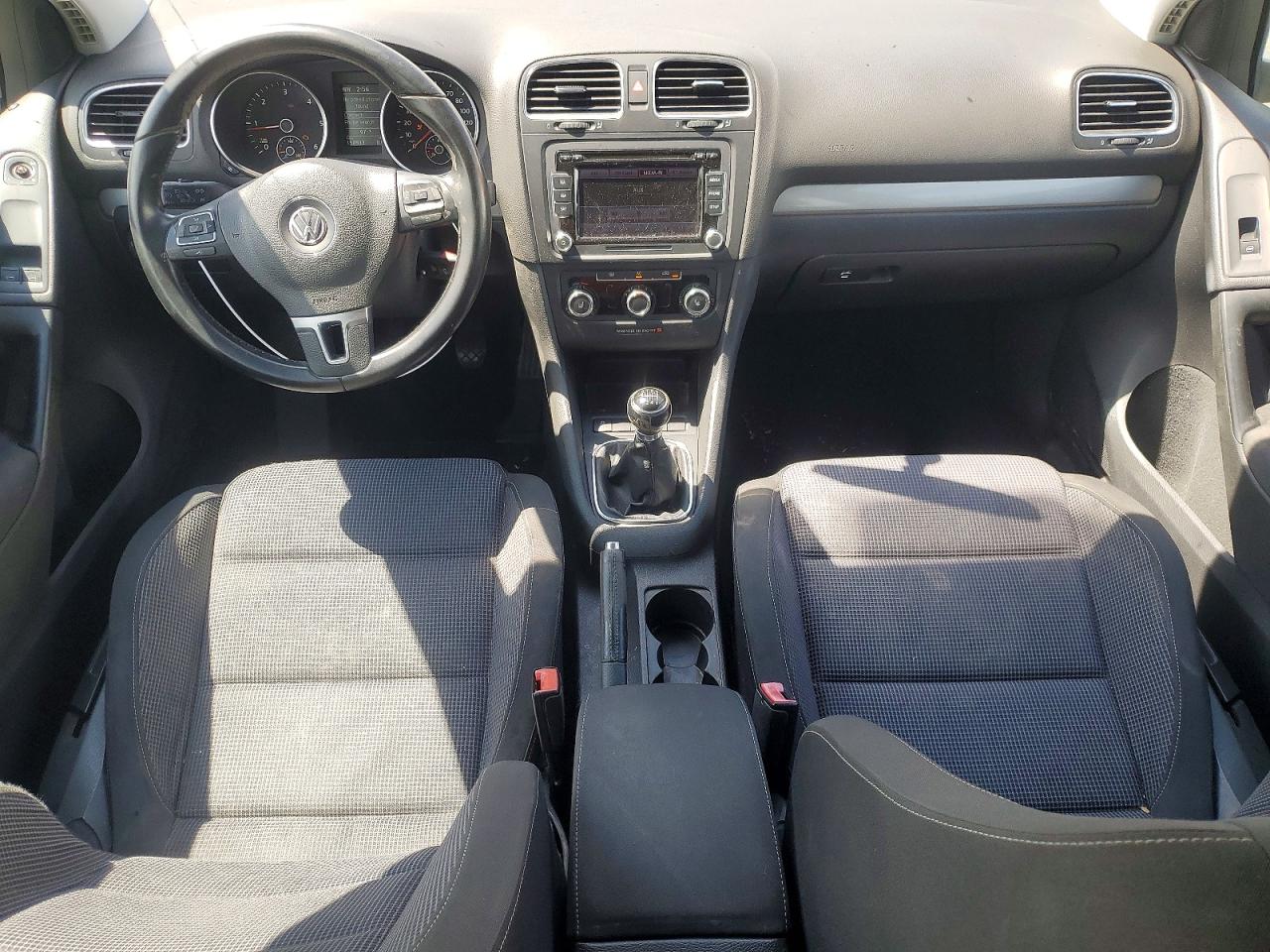 2012 Volkswagen Golf Silver vin: WVWMM7AJ5CW292249