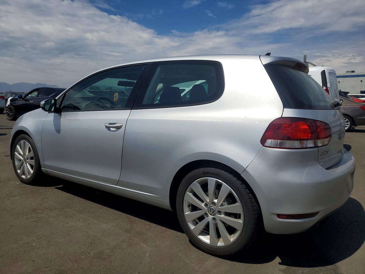 2012 Volkswagen Golf Silver vin: WVWMM7AJ5CW292249
