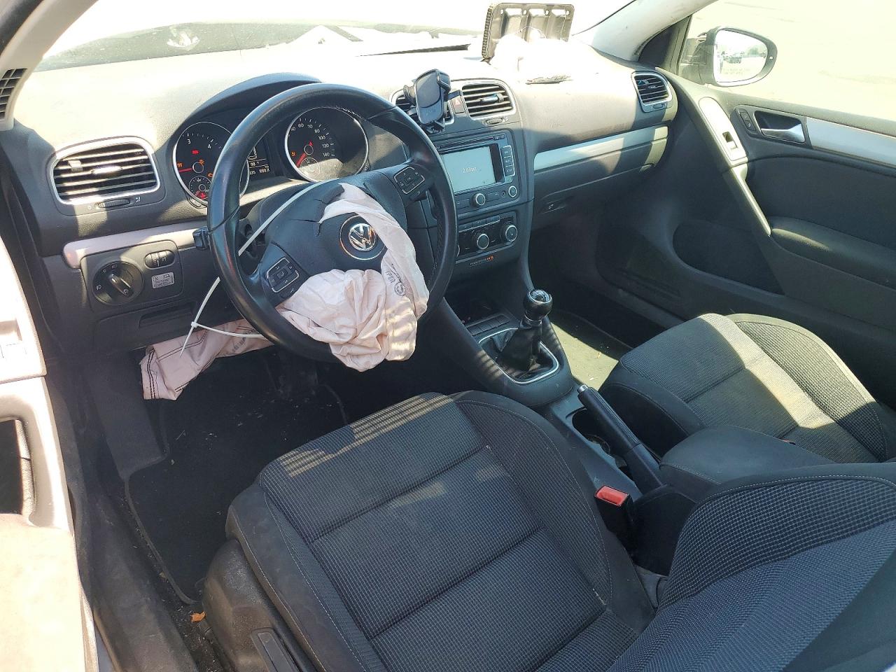 2013 Volkswagen Golf Silver vin: WVWMM7AJ5DW122409
