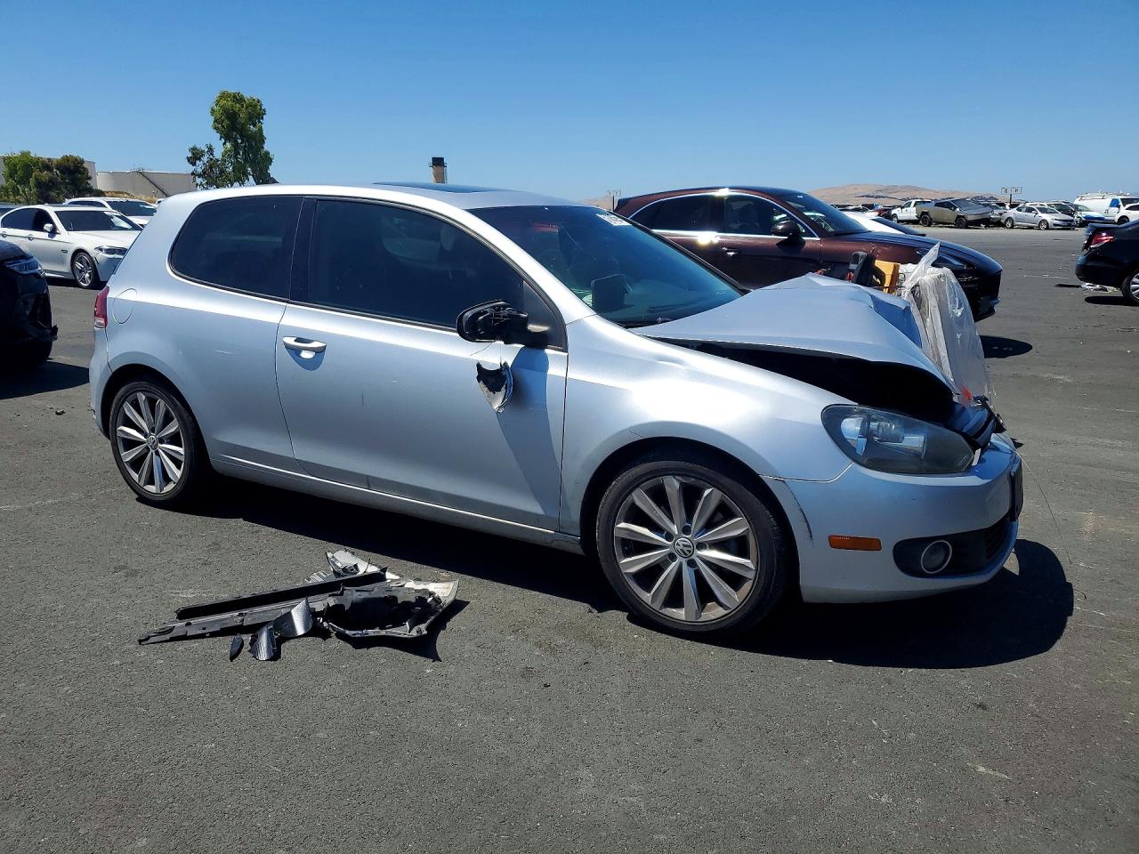 2013 Volkswagen Golf Silver vin: WVWMM7AJ5DW122409