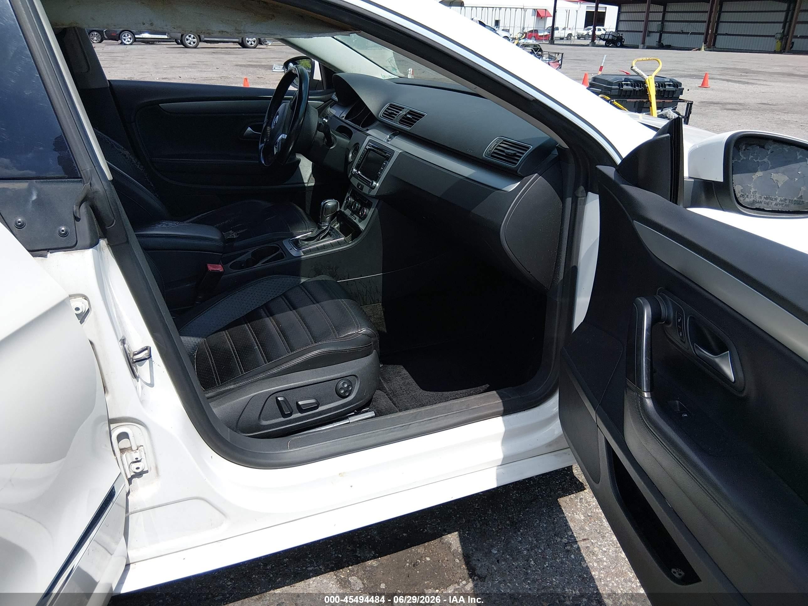 2012 Volkswagen Cc Sport White vin: WVWMN7AN0CE504139