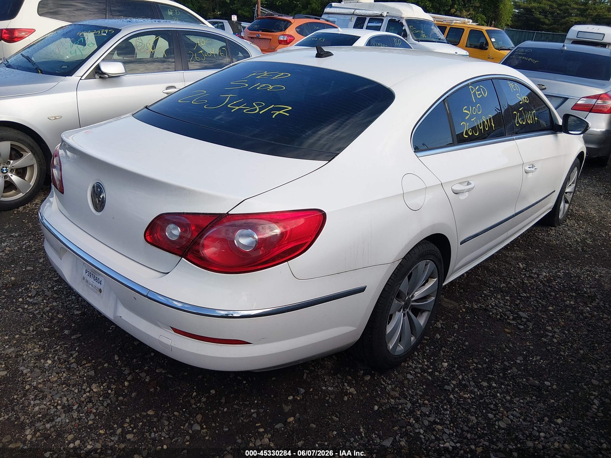 2011 Volkswagen Cc Sport White vin: WVWMN7AN3BE703135
