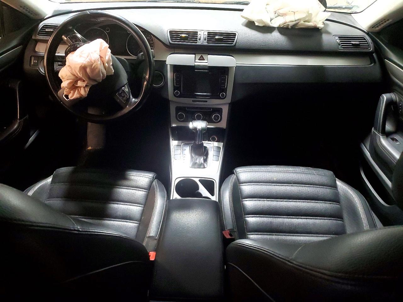 2011 Volkswagen Cc Sport White vin: WVWMN7AN3BE716435