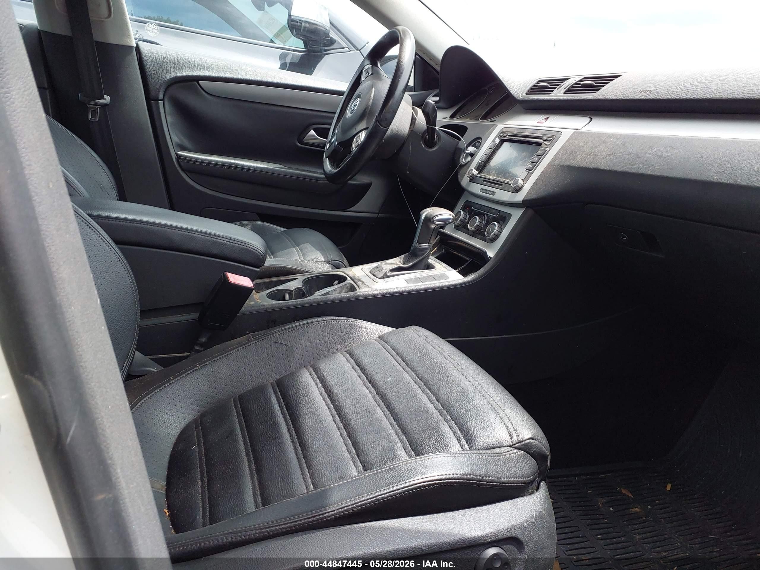 2011 Volkswagen Cc Sport Белый vin: WVWMN7AN7BE719869
