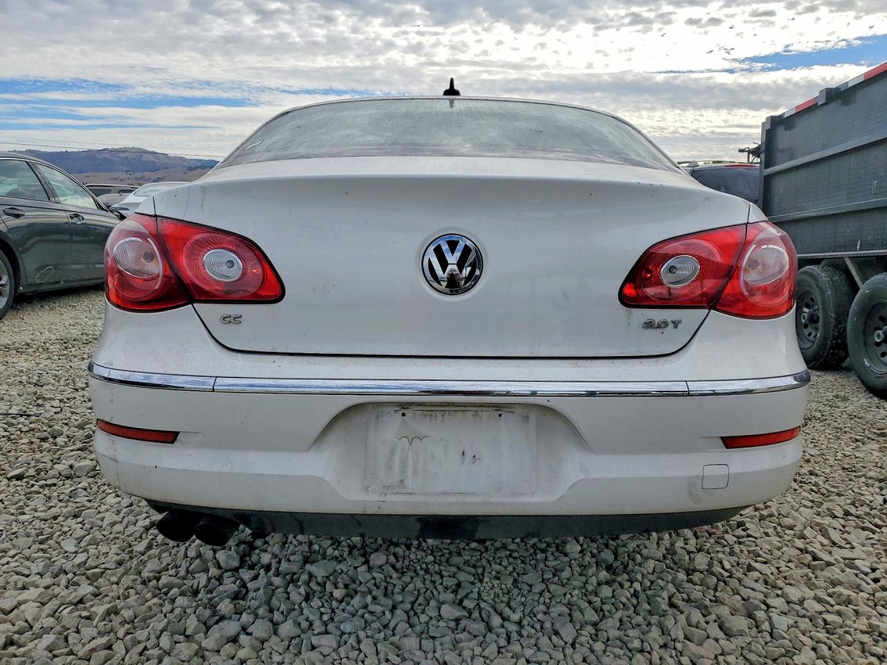 2011 Volkswagen Cc Sport White vin: WVWMN7AN7BE728734