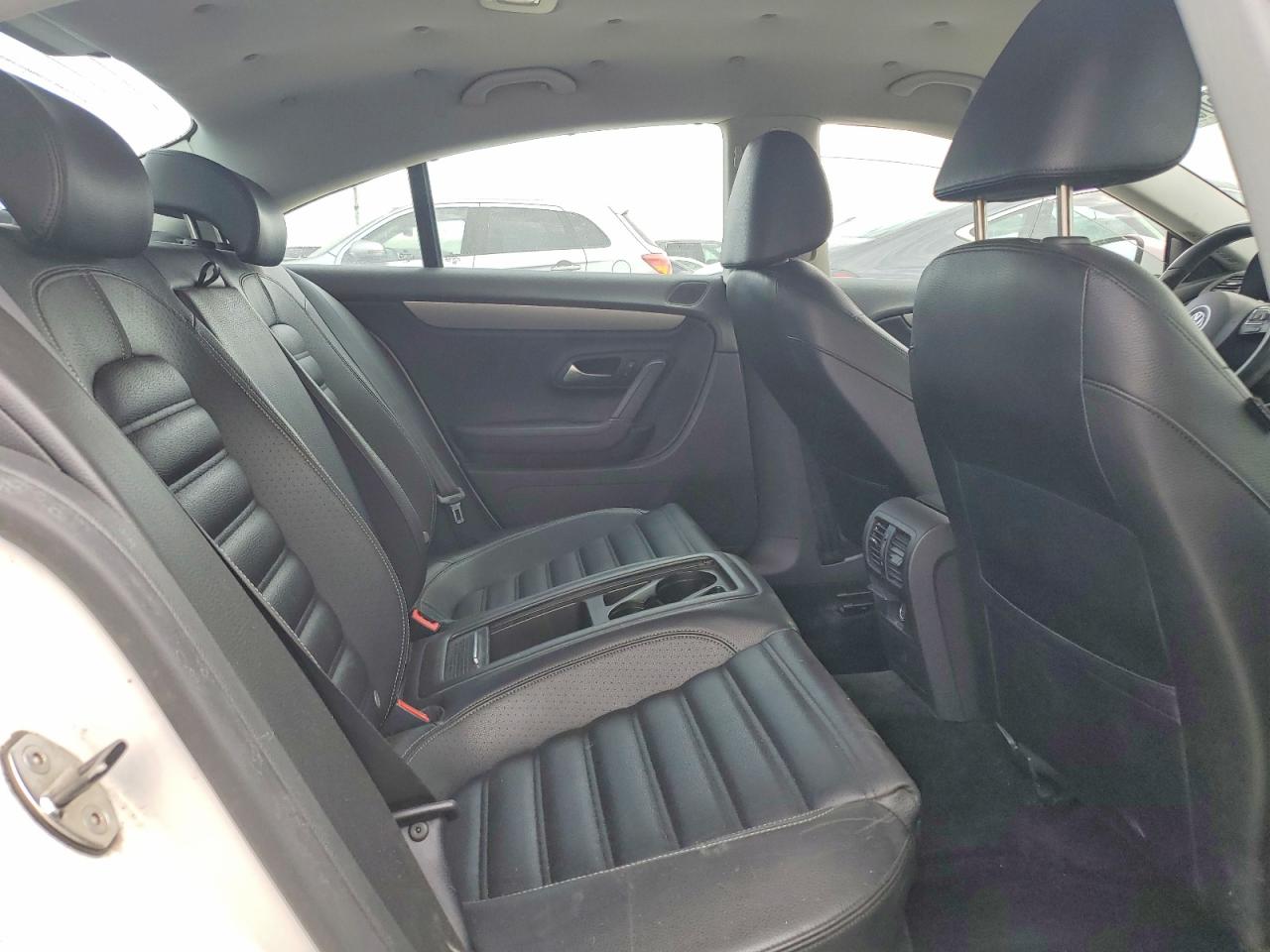 2011 Volkswagen Cc Sport White vin: WVWMN7AN7BE728734