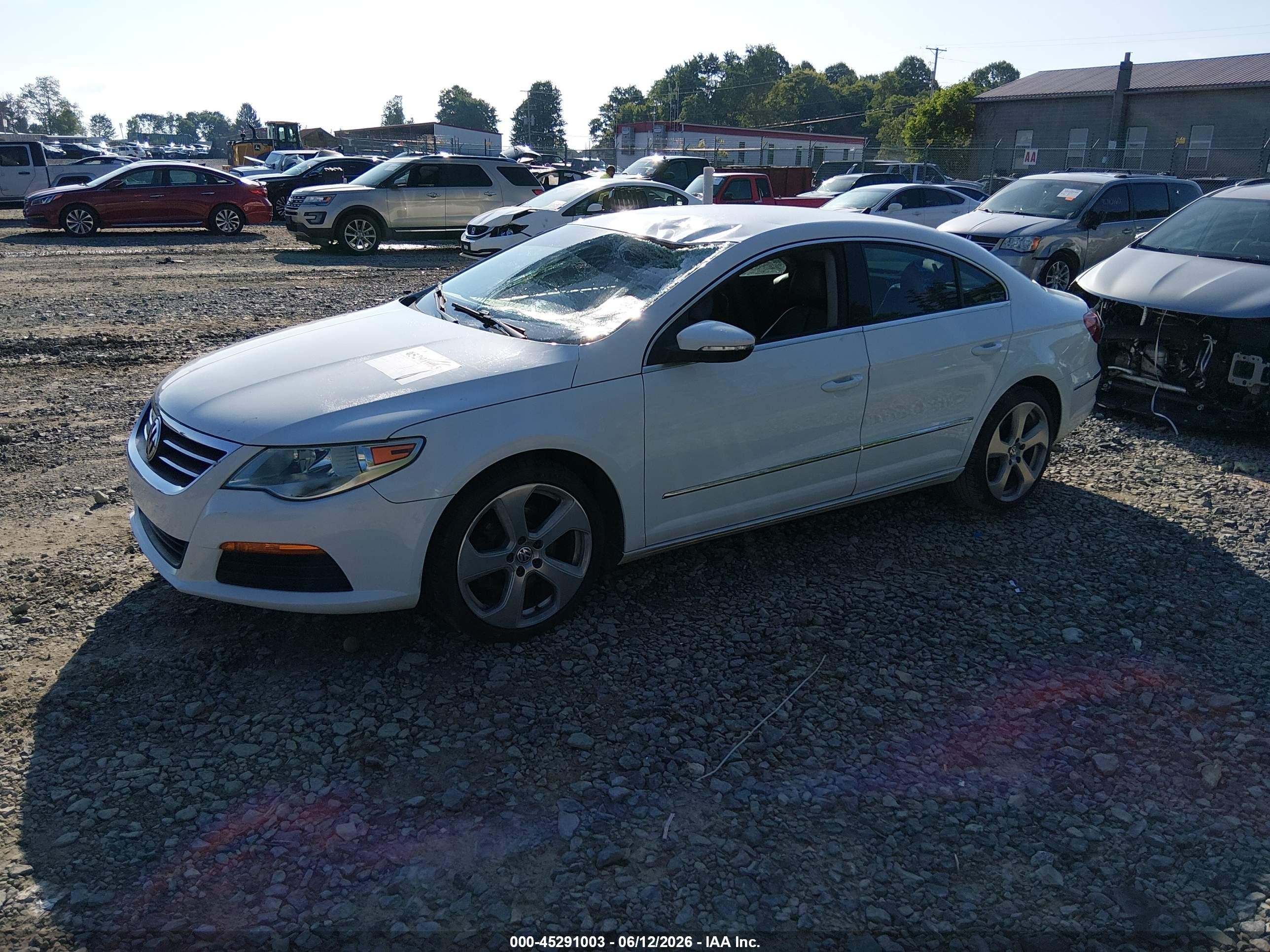 2011 Volkswagen Cc Sport White vin: WVWMN7AN7BE729480