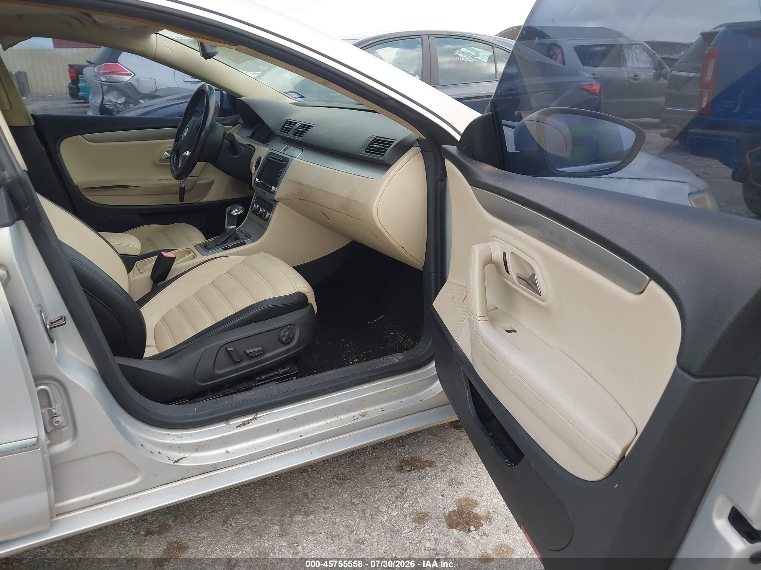 2010 Volkswagen Cc Sport Silver vin: WVWMN7AN9AE535726