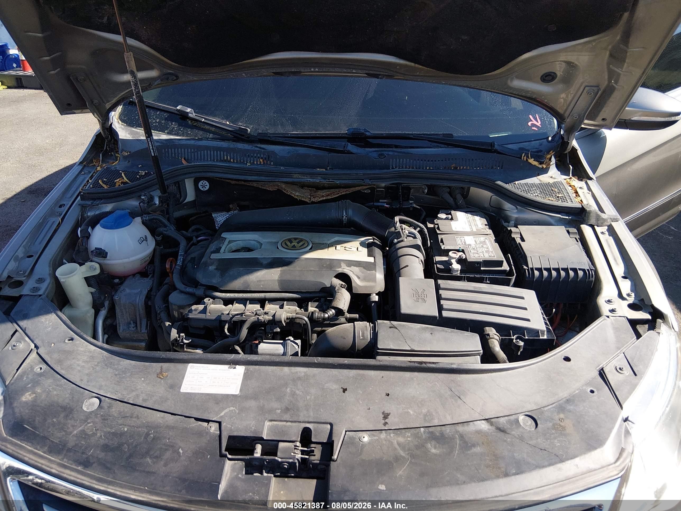 2012 Volkswagen Cc Sport Beige vin: WVWMP7AN1CE504838