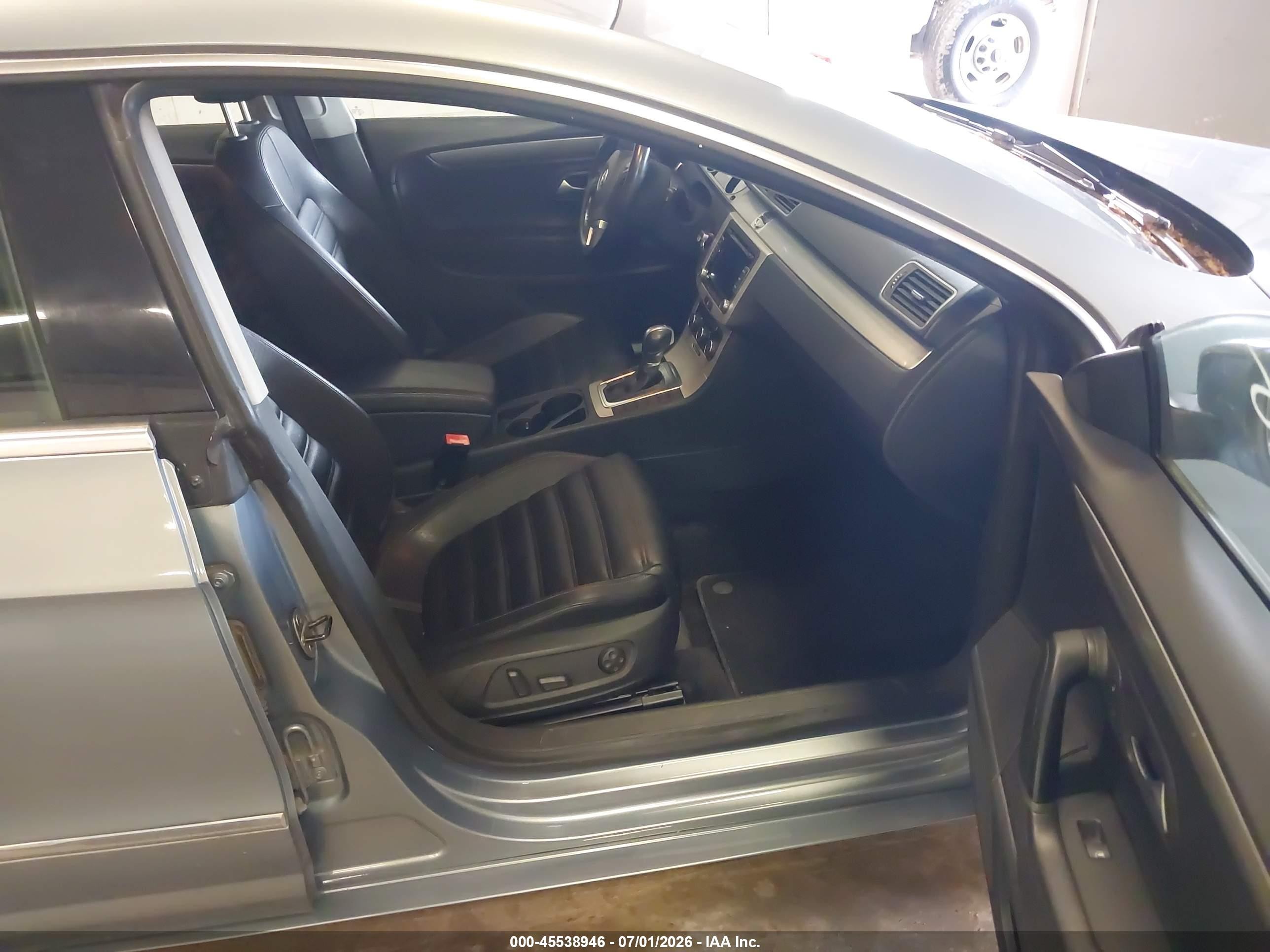 2012 Volkswagen Cc Sport Silver vin: WVWMP7AN1CE507190