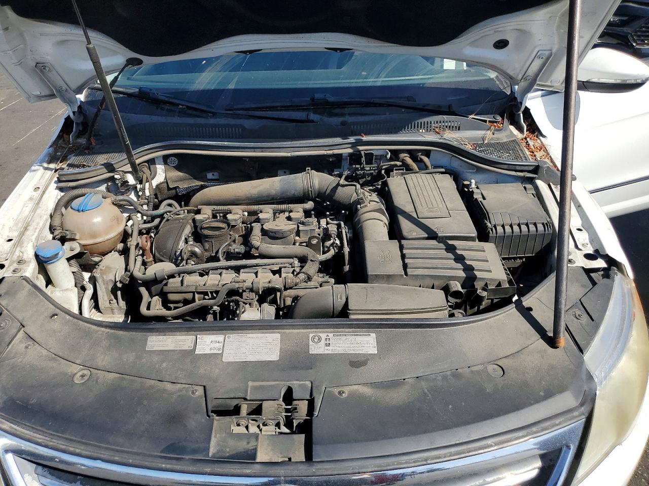 2012 Volkswagen Cc Sport White vin: WVWMP7AN1CE533840