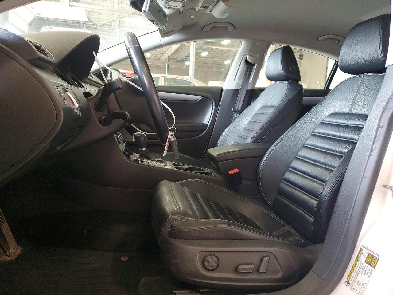 2012 Volkswagen Cc Sport White vin: WVWMP7AN1CE538696