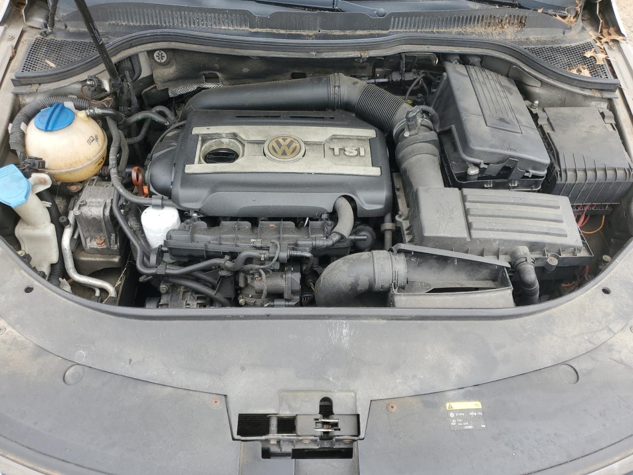 2012 Volkswagen Cc Sport Бежевый vin: WVWMP7AN2CE503052