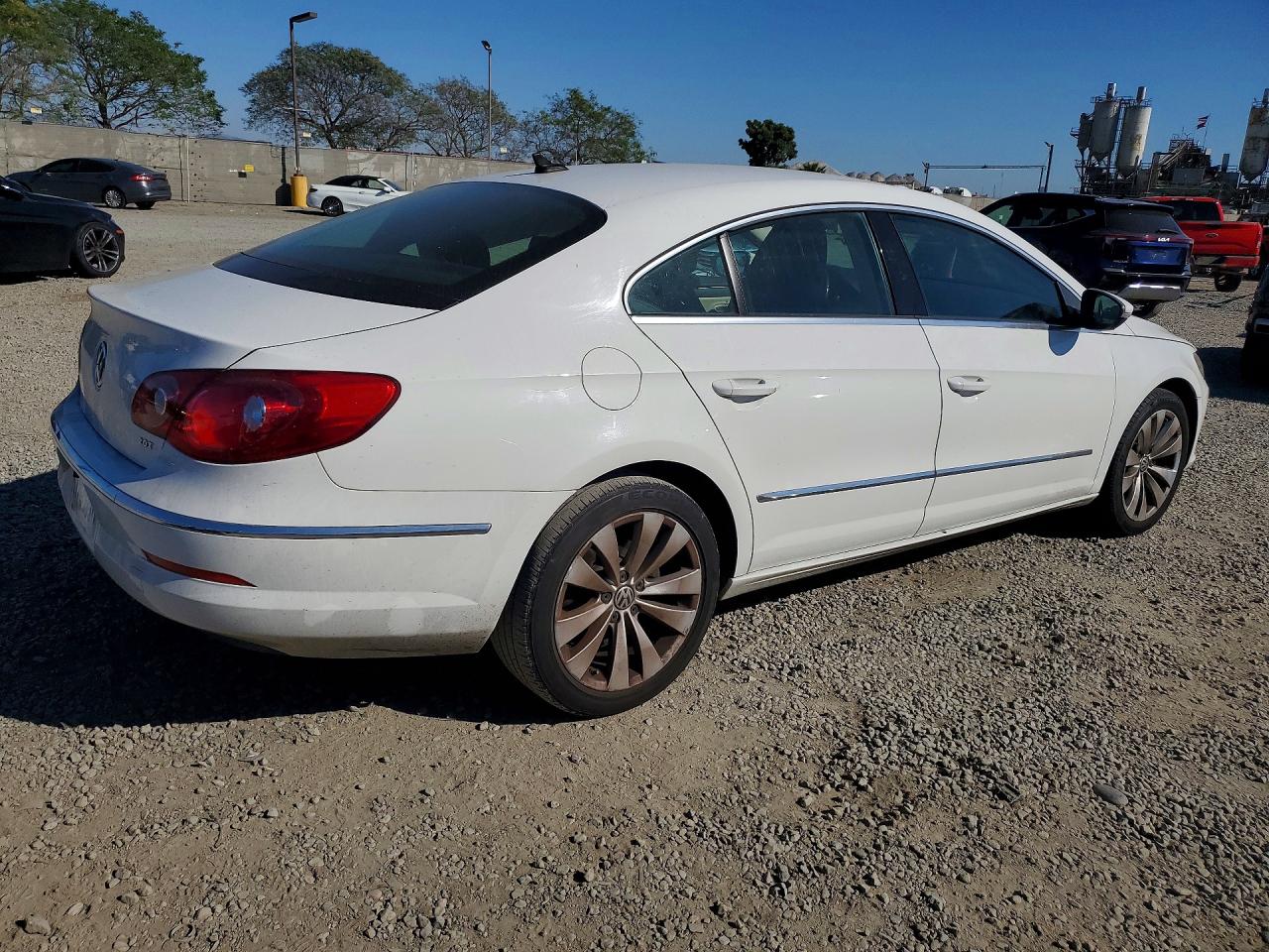 2012 Volkswagen Cc Sport White vin: WVWMP7AN2CE543230