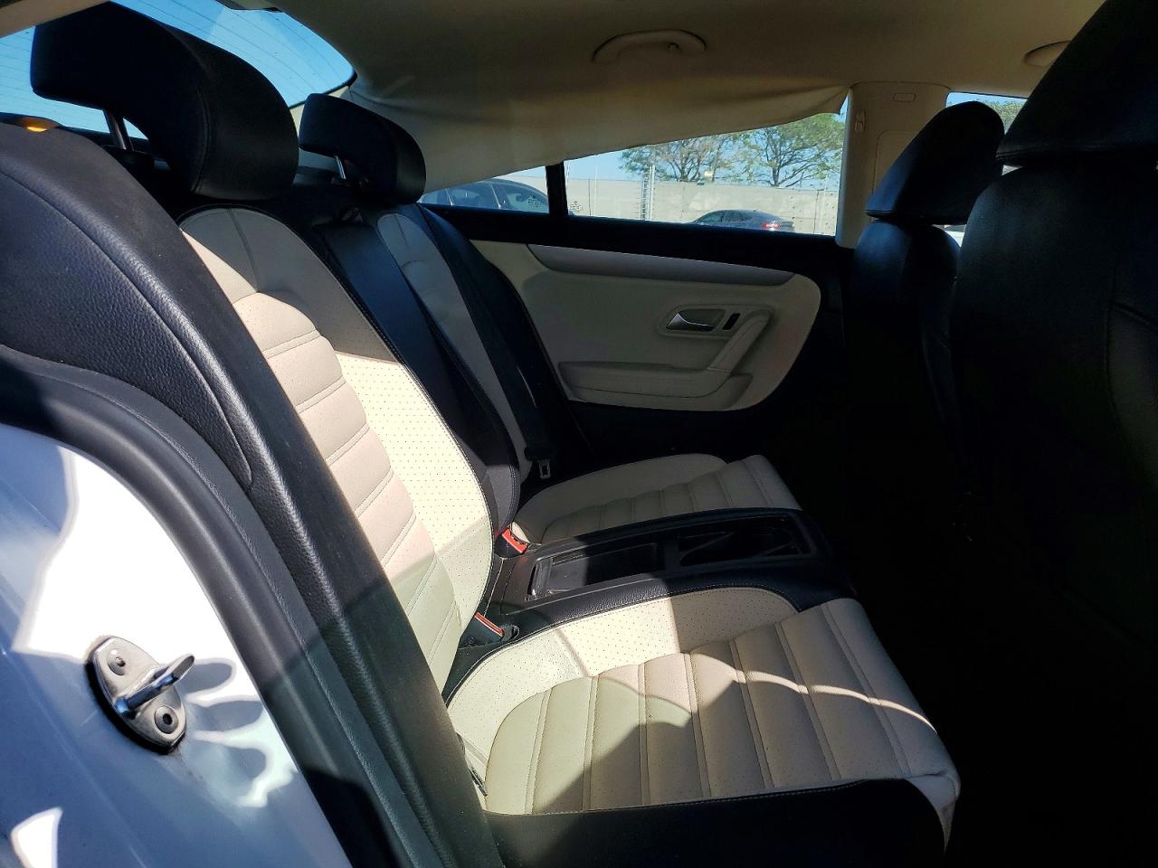 2012 Volkswagen Cc Sport White vin: WVWMP7AN2CE543230