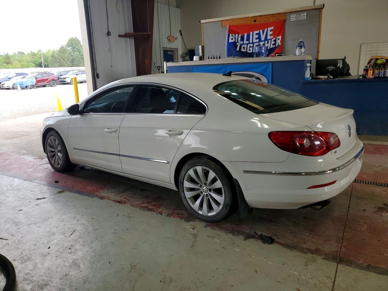 2010 Volkswagen Cc Sport White vin: WVWMP7AN3AE549678