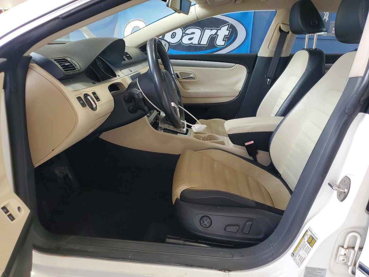 2010 Volkswagen Cc Sport White vin: WVWMP7AN3AE549678