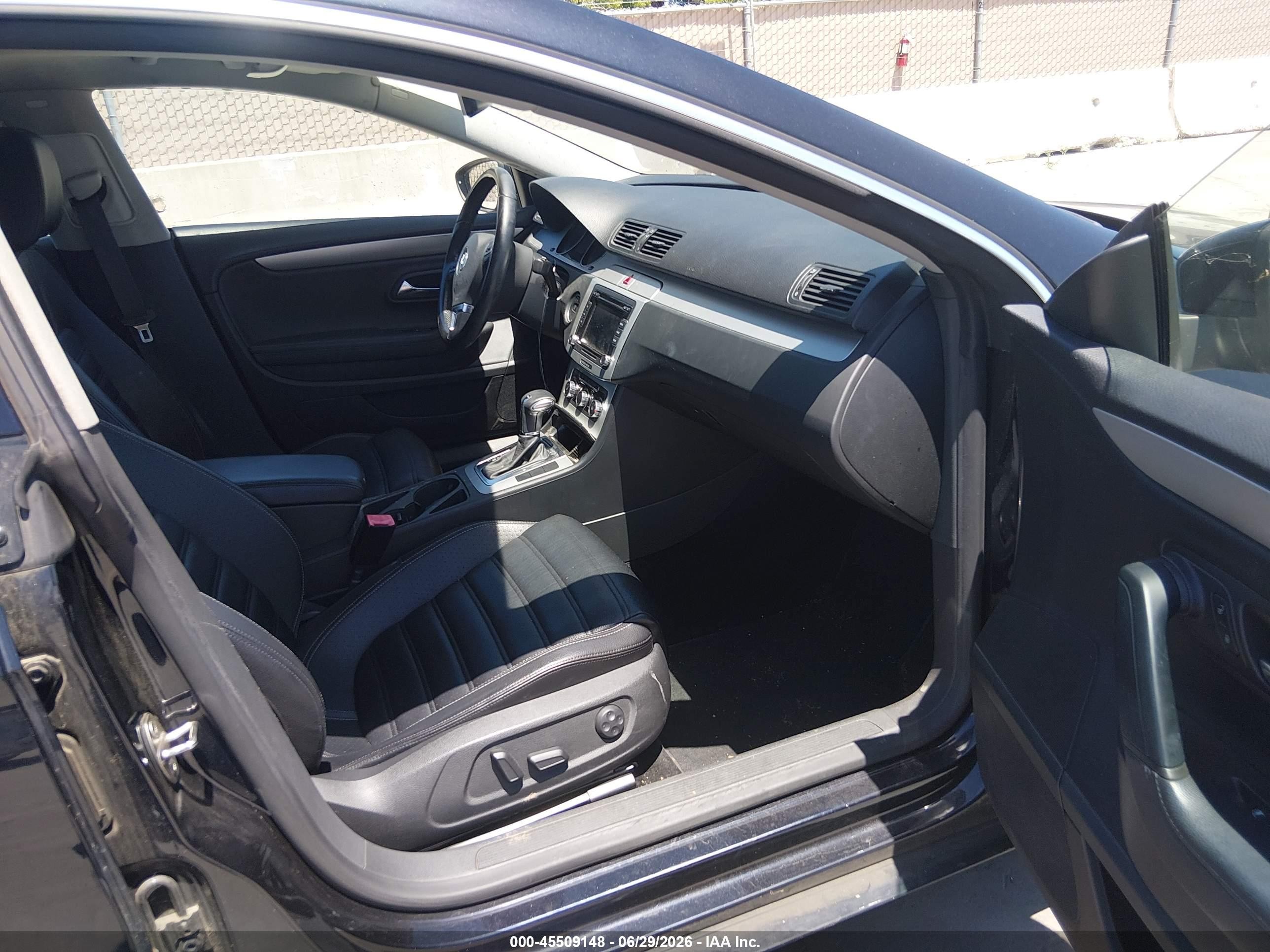 2010 Volkswagen Cc Sport Black vin: WVWMP7AN3AE554671