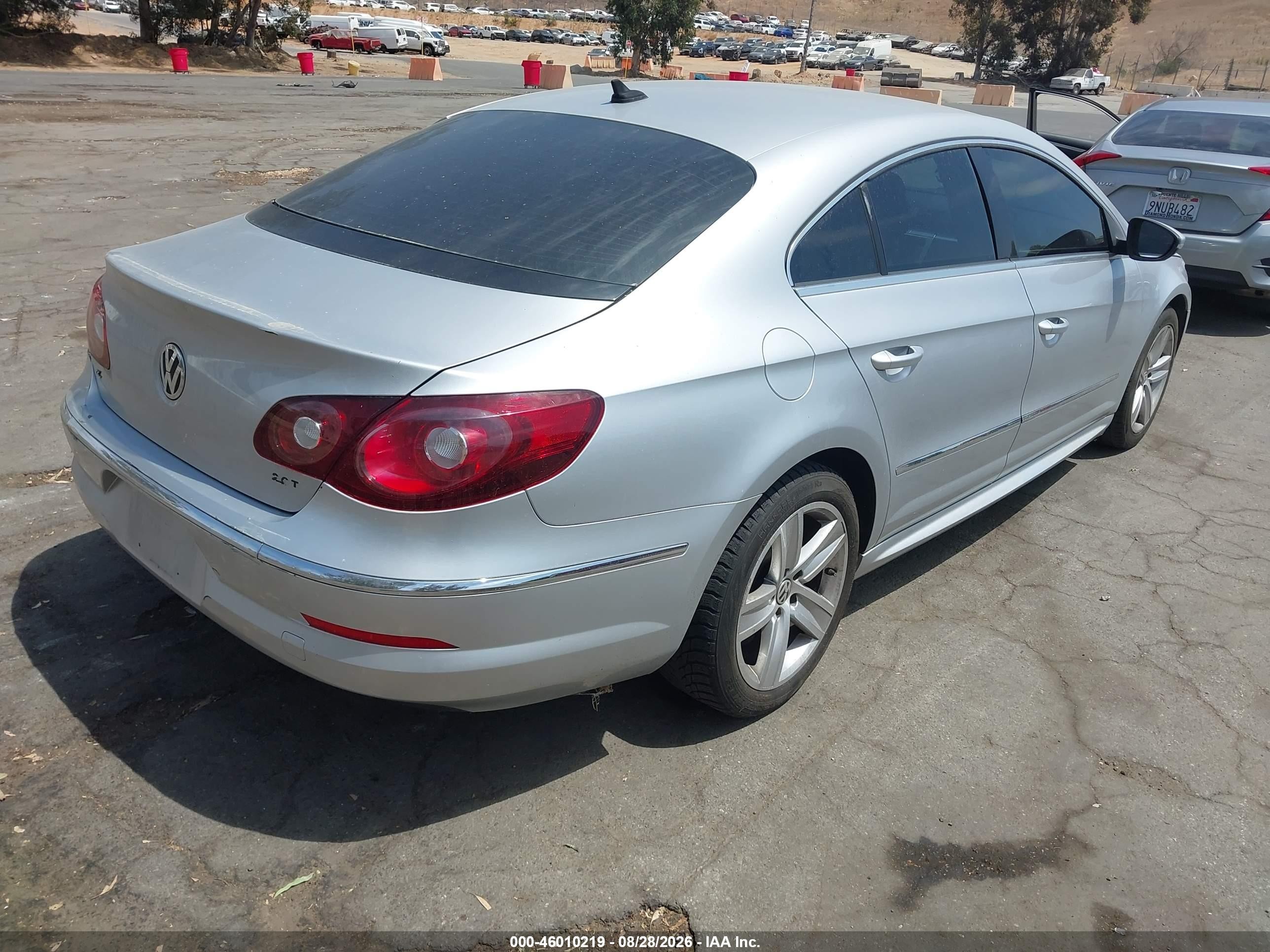 2010 Volkswagen Cc Sport Серебряный vin: WVWMP7AN4AE559202