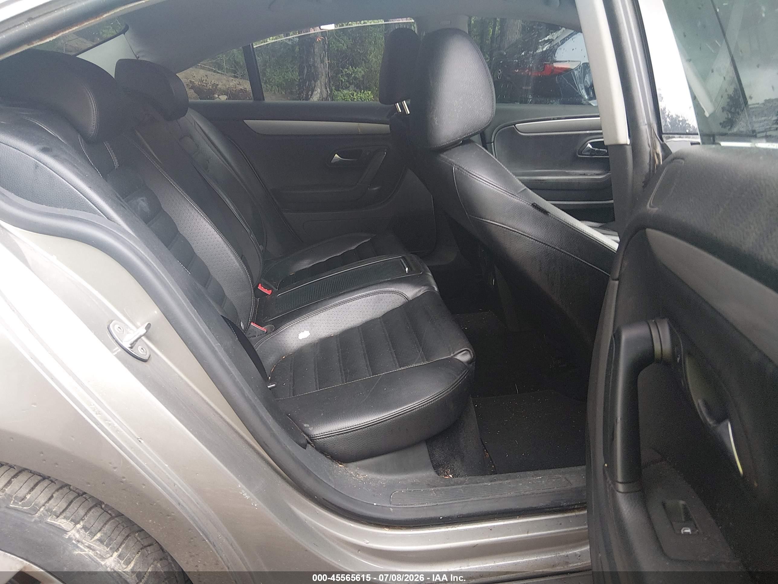 2010 Volkswagen Cc Sport Silver vin: WVWMP7AN7AE555757