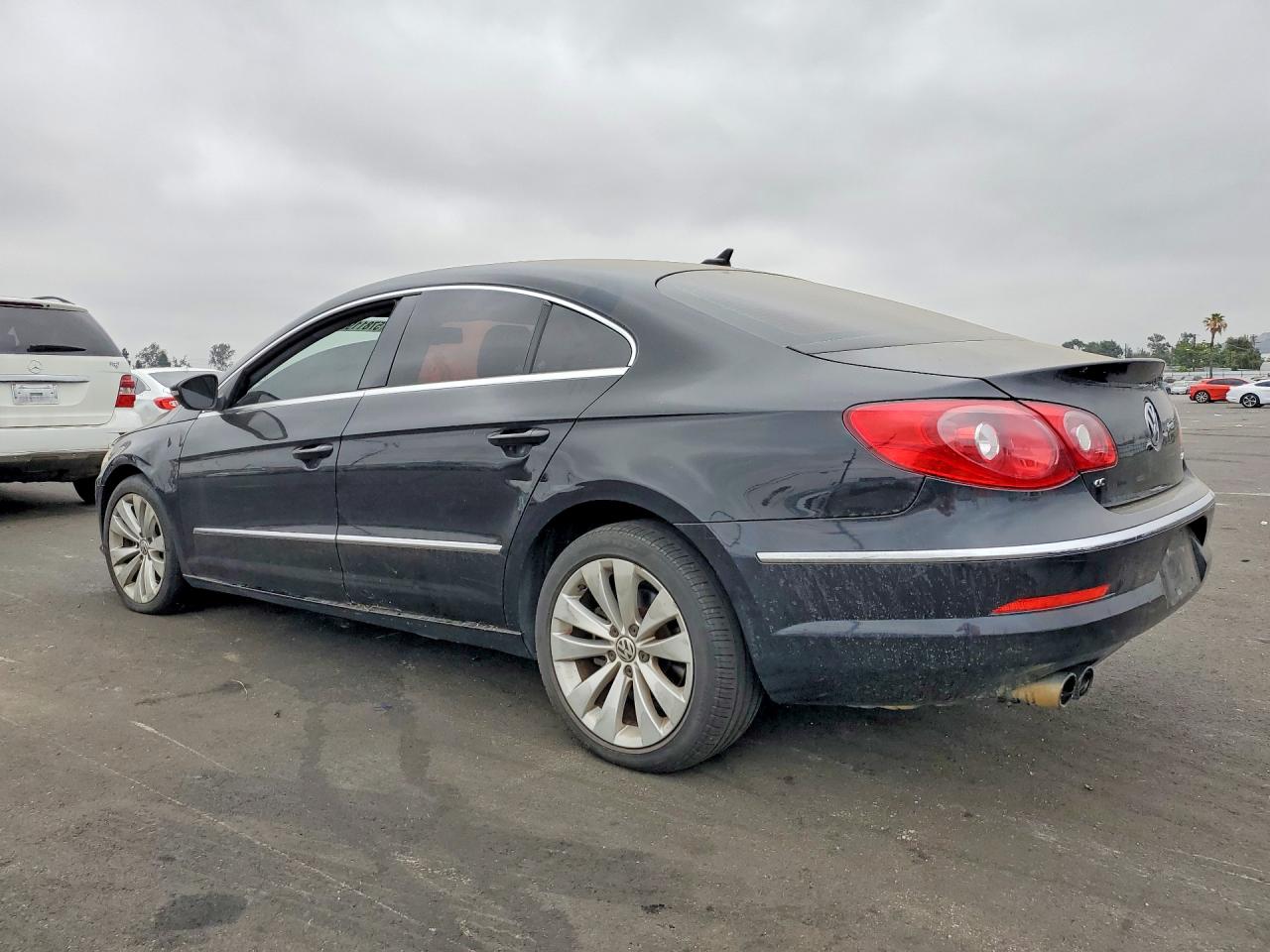 2010 Volkswagen Cc Sport Черный vin: WVWMP7AN8AE536196