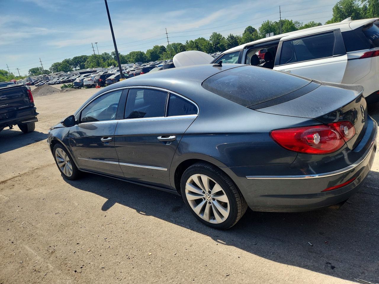 2009 Volkswagen Cc Sport Blue vin: WVWNL73C49E567677