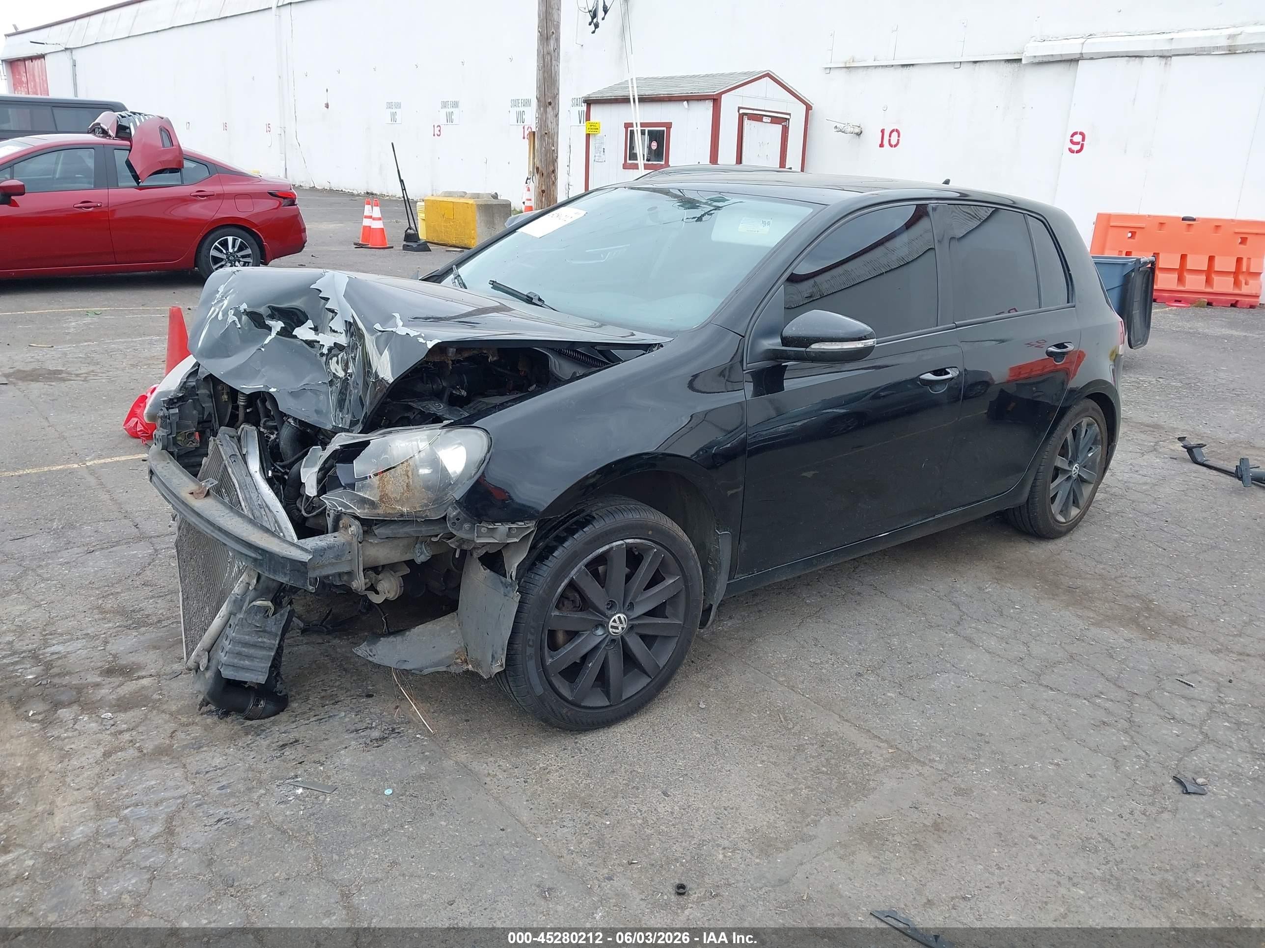 2011 Volkswagen Golf Tdi 4-door Black vin: WVWNM7AJ2BW141114