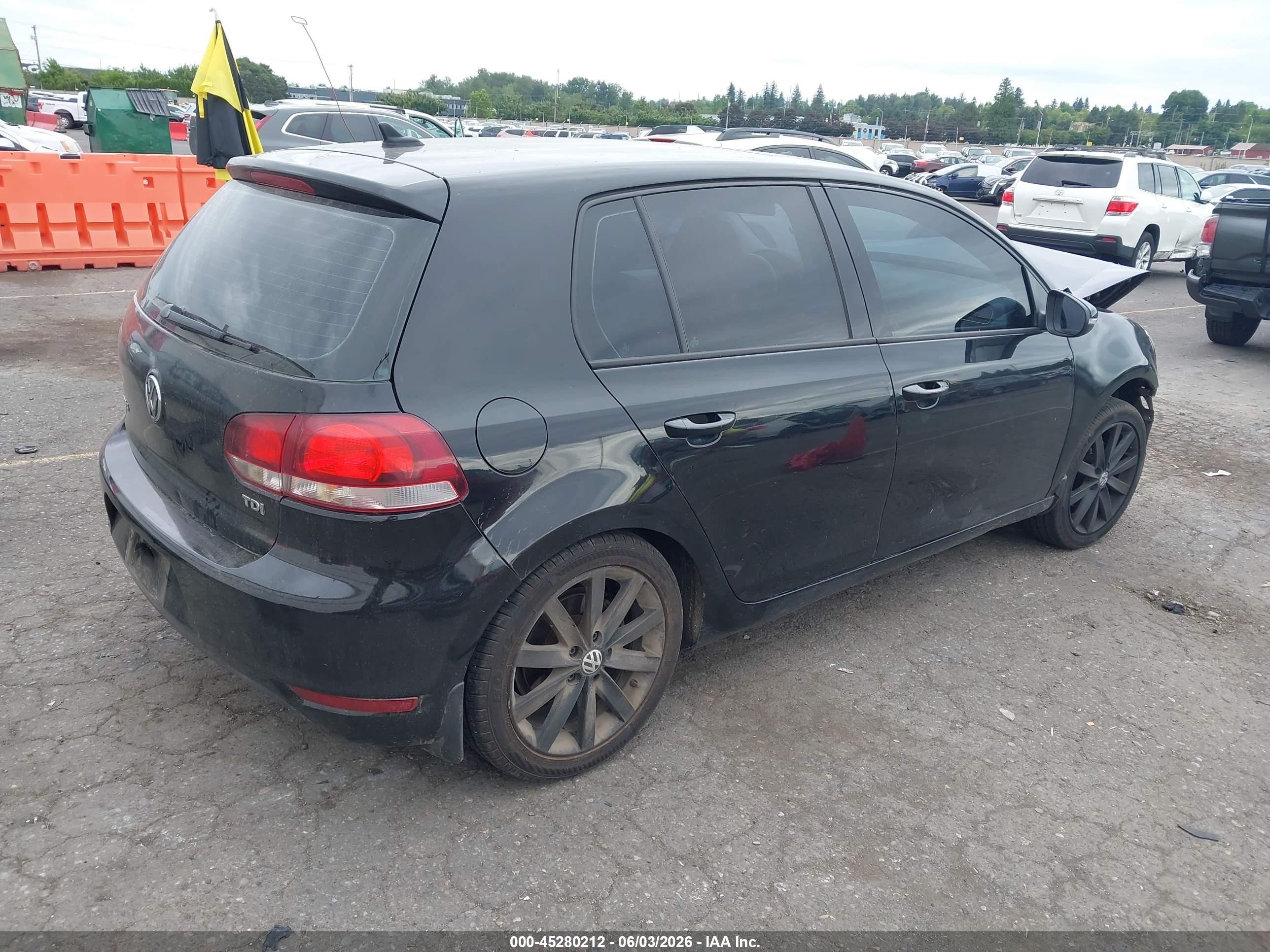 2011 Volkswagen Golf Tdi 4-door Black vin: WVWNM7AJ2BW141114