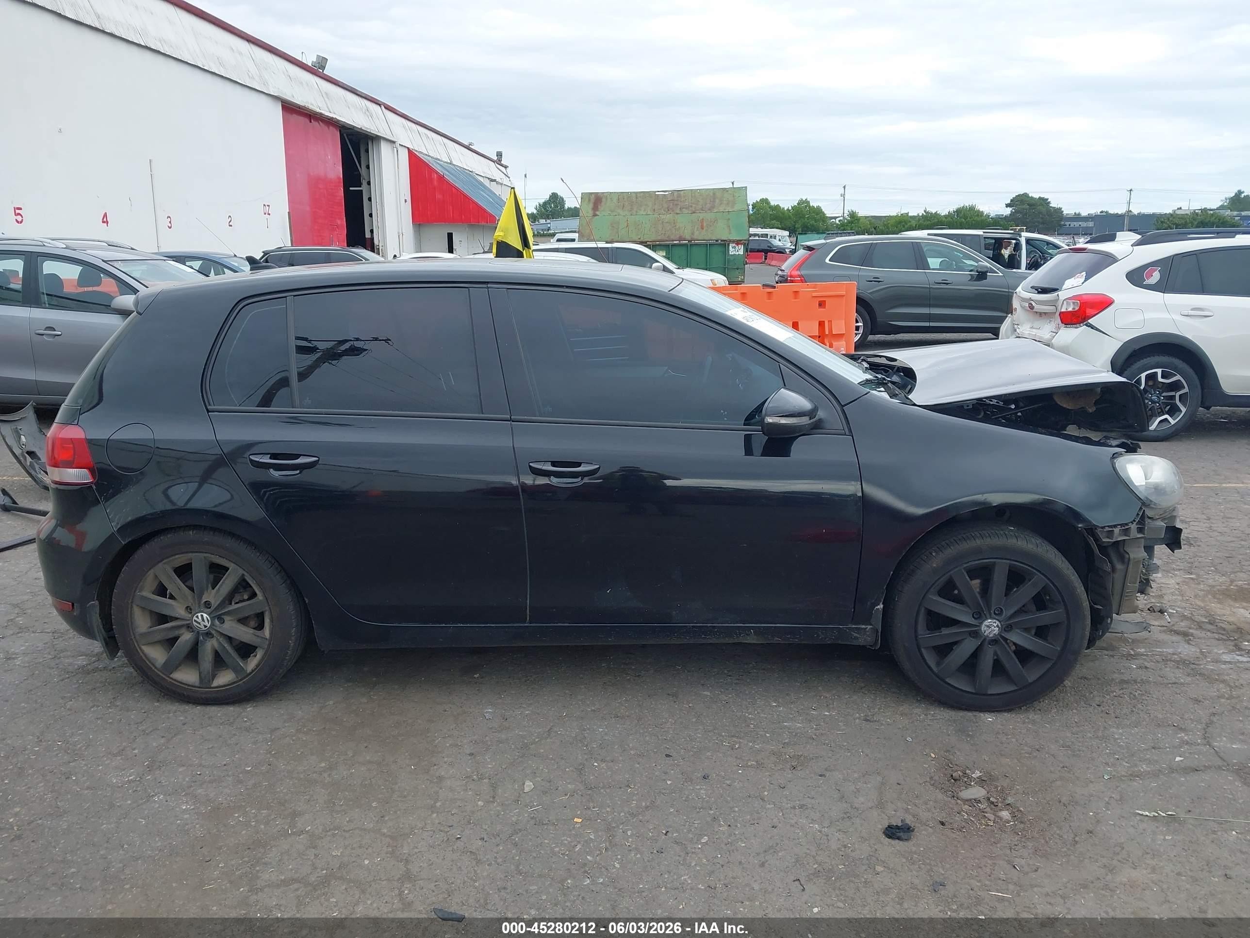 2011 Volkswagen Golf Tdi 4-door Black vin: WVWNM7AJ2BW141114