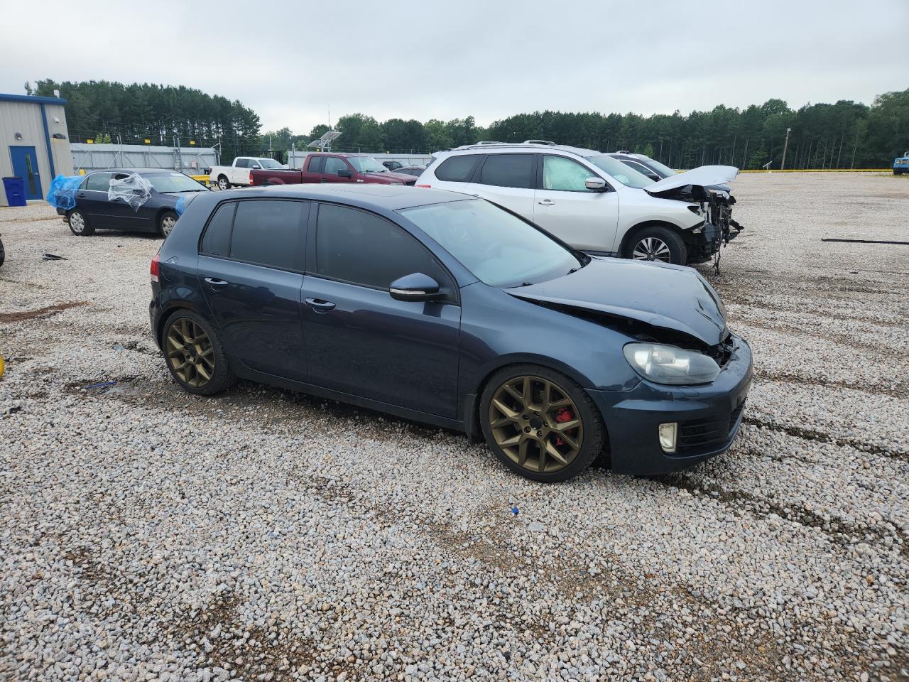 2011 Volkswagen Golf Синий vin: WVWNM7AJ3BW204768
