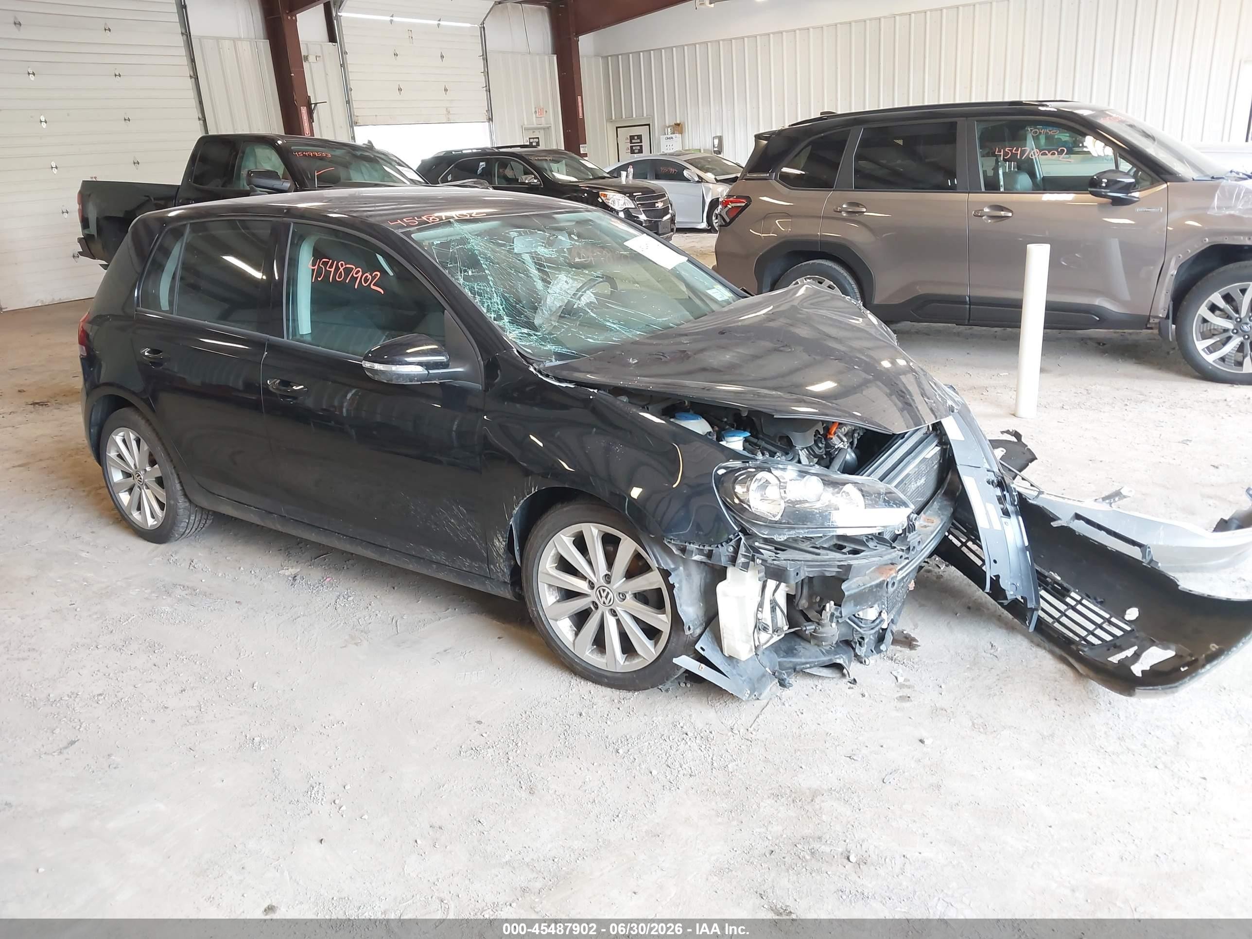 2012 Volkswagen Golf Tdi 4-door Черный vin: WVWNM7AJ4CW286396