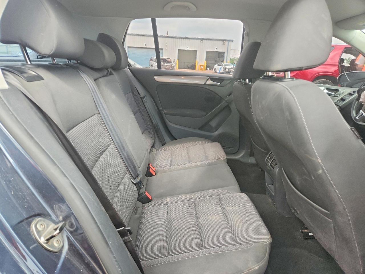 2012 Volkswagen Golf Blue vin: WVWNM7AJXCW213307