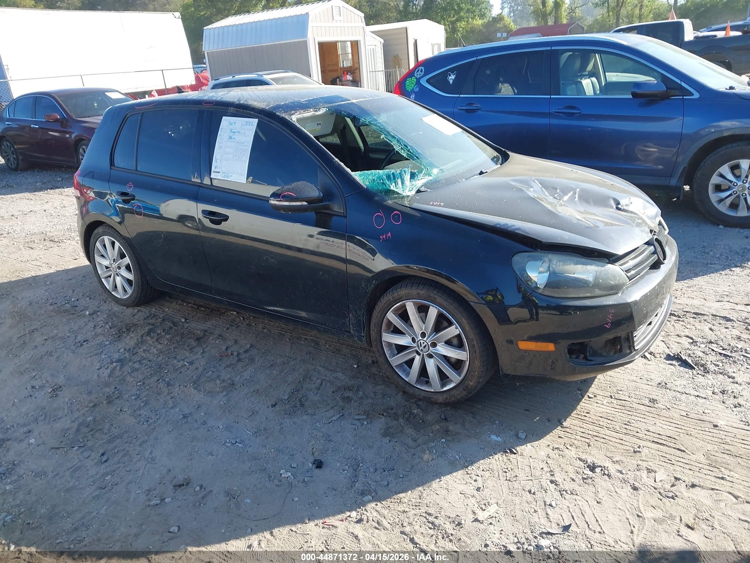 2011 Volkswagen Golf Tdi 4-door Black vin: WVWNM9AJ7BW191681