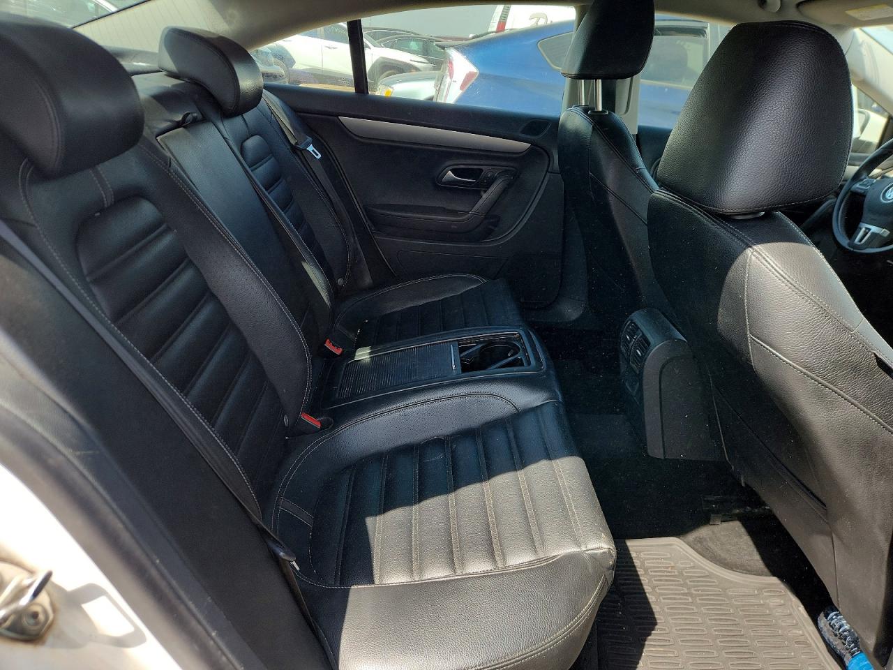 2010 Volkswagen Cc Sport Белый vin: WVWNN7AN4AE554320